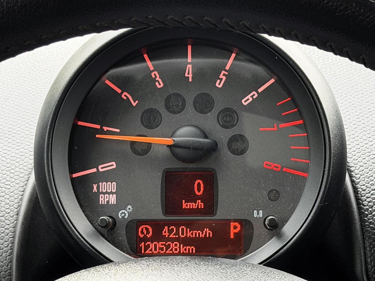 2016 MINI Countryman S ALL4 PARK LANE Edition Photo