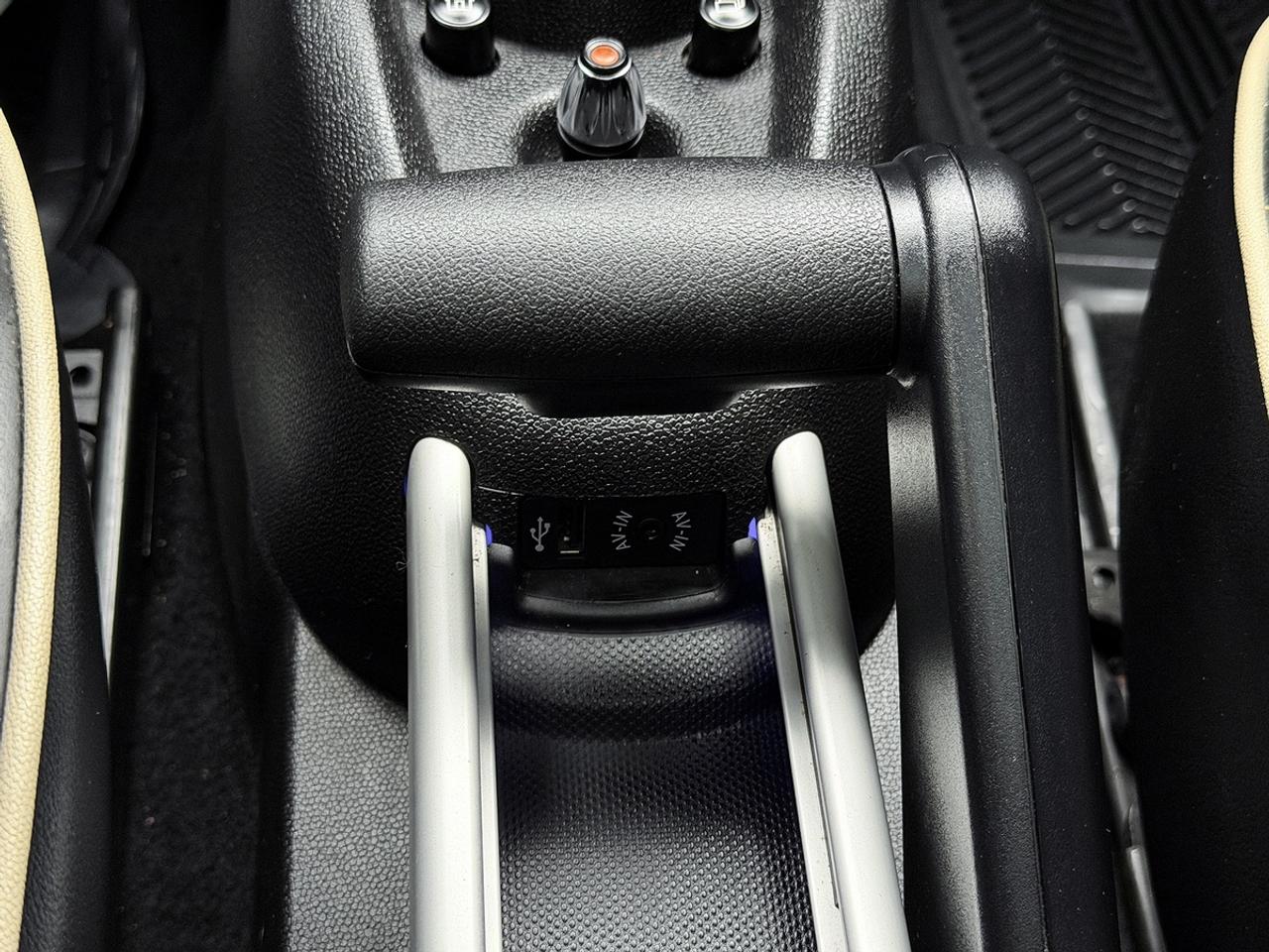 2016 MINI Countryman S ALL4 PARK LANE Edition Photo