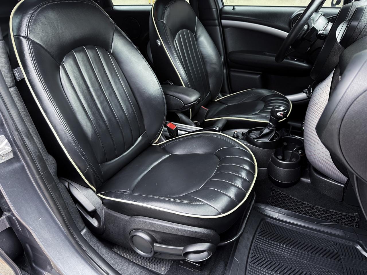 2016 MINI Countryman S ALL4 PARK LANE Edition Photo