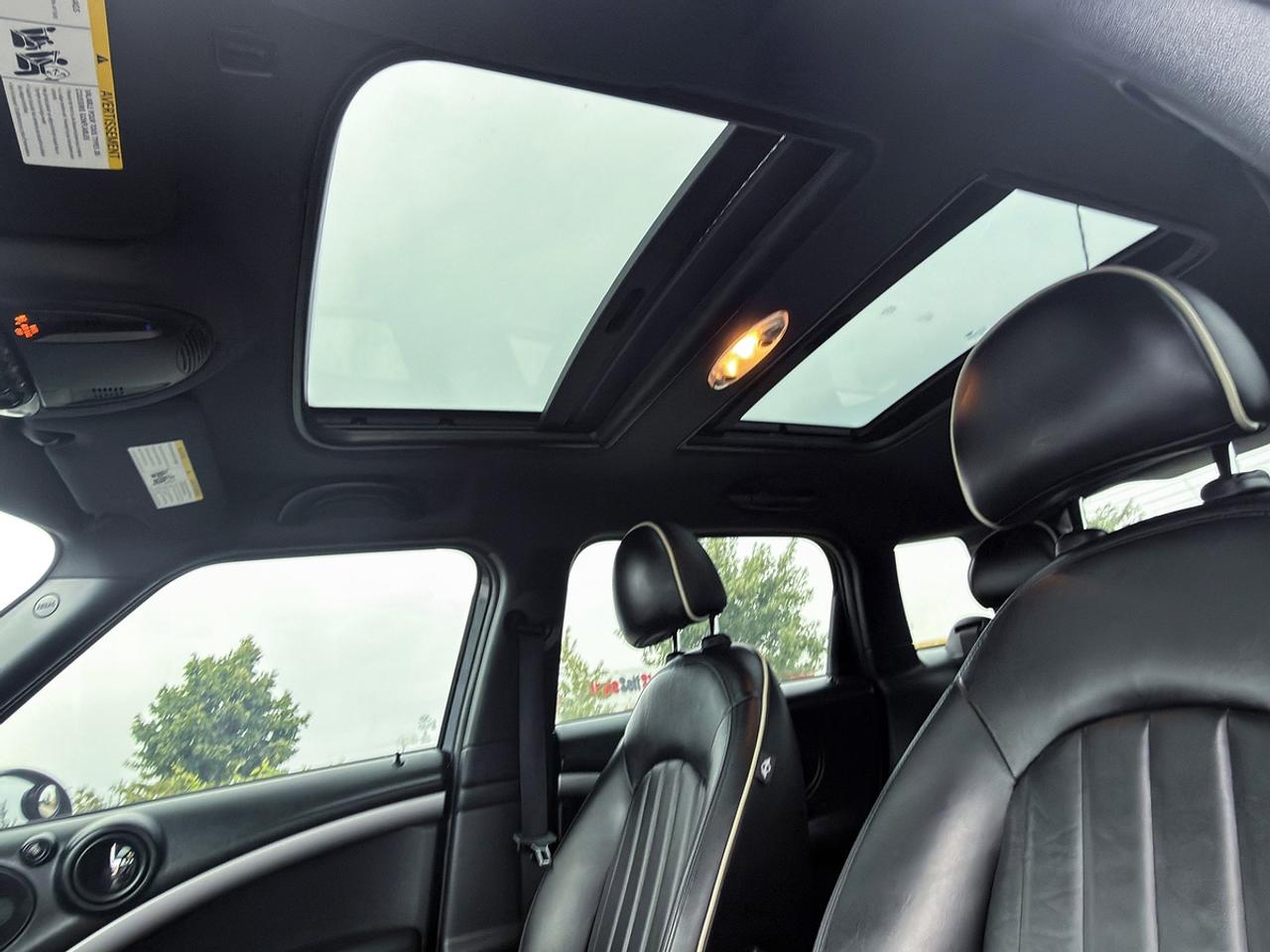 2016 MINI Countryman S ALL4 PARK LANE Edition Photo