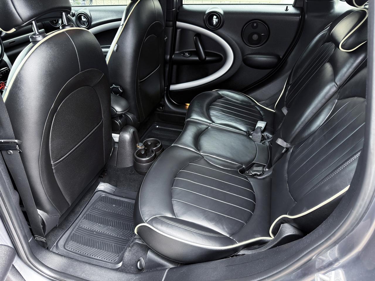 2016 MINI Countryman S ALL4 PARK LANE Edition Photo