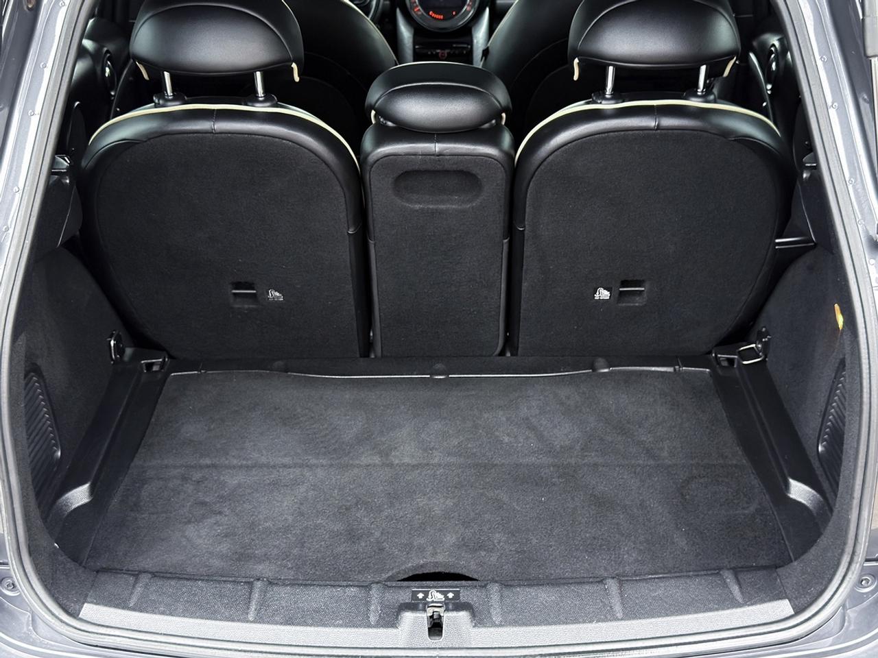 2016 MINI Countryman S ALL4 PARK LANE Edition Photo