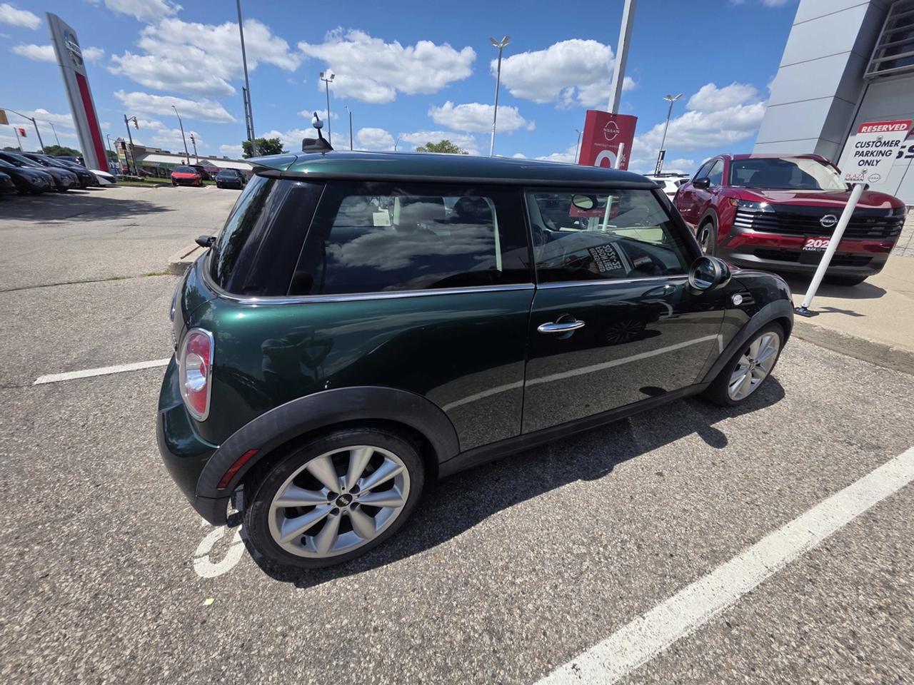 2013 MINI Hardtop ACCIDENT FREE | CERTIFIED Photo1