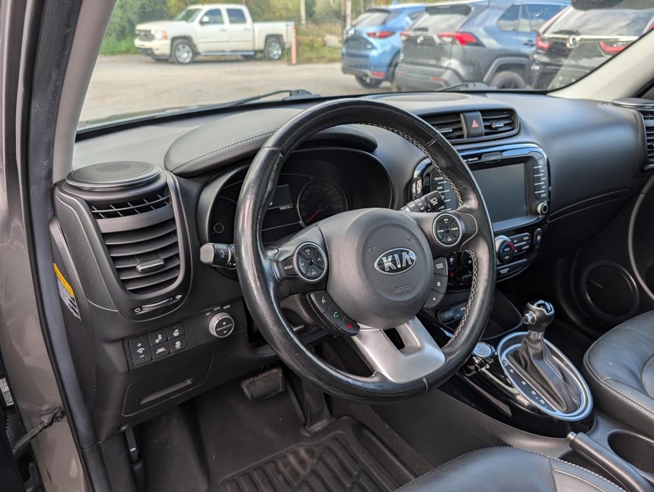 2017 Kia Soul EX Photo3