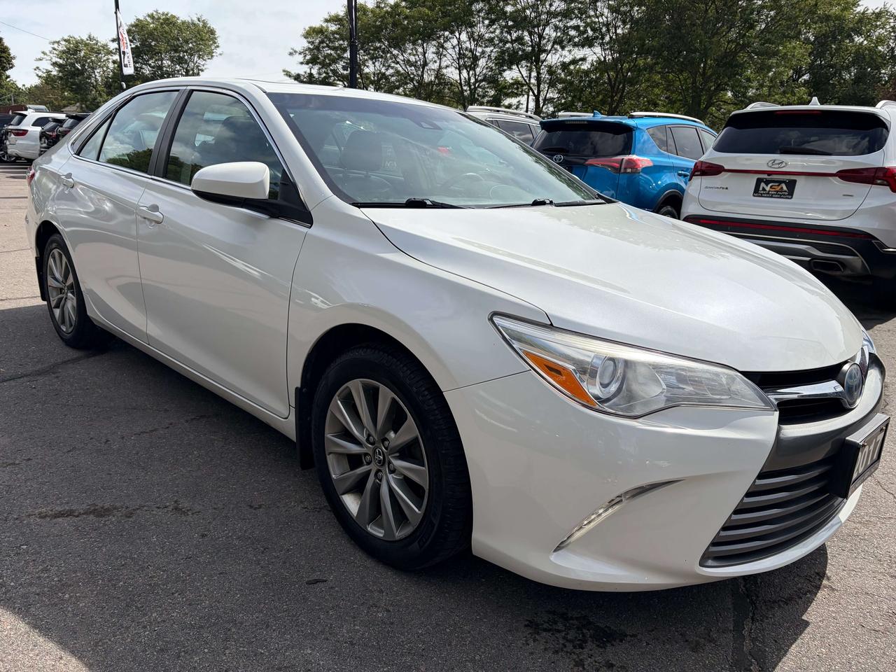 2017 Toyota Camry XLE Leather Navigation Moonroof One Owner Photo