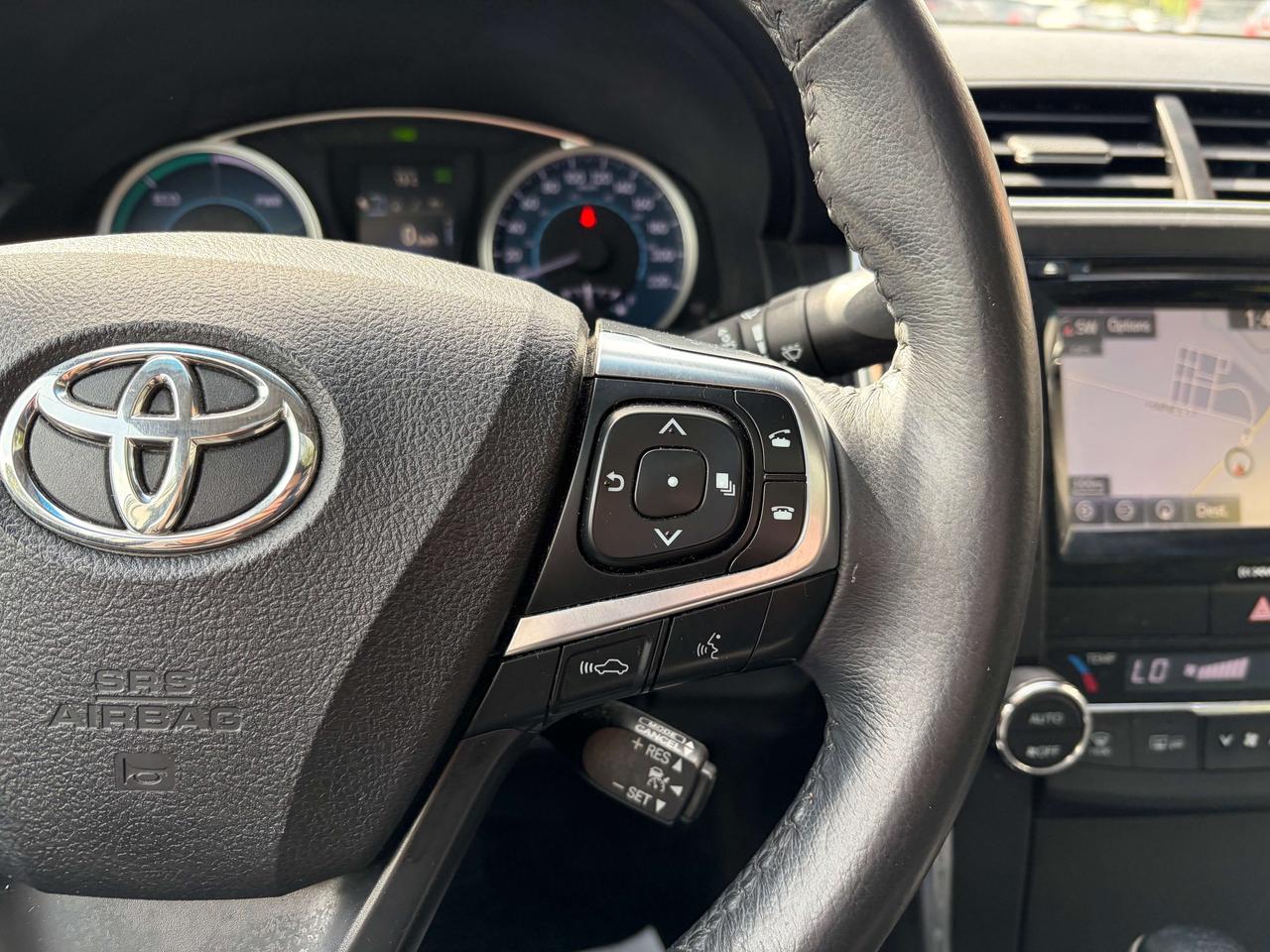 2017 Toyota Camry XLE Leather Navigation Moonroof One Owner Photo