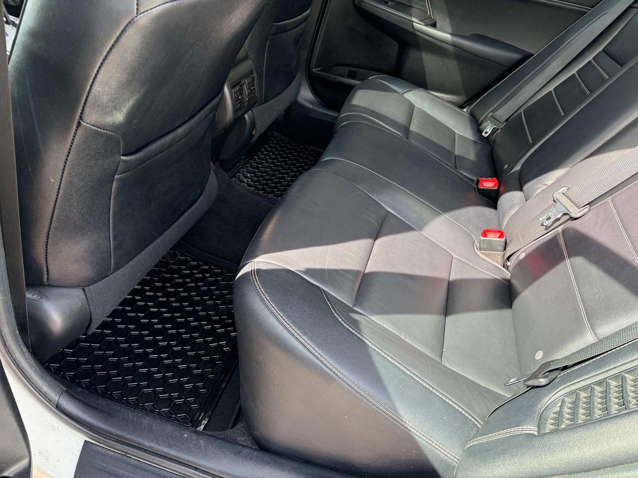 2017 Toyota Camry XLE Leather Navigation Moonroof One Owner Photo