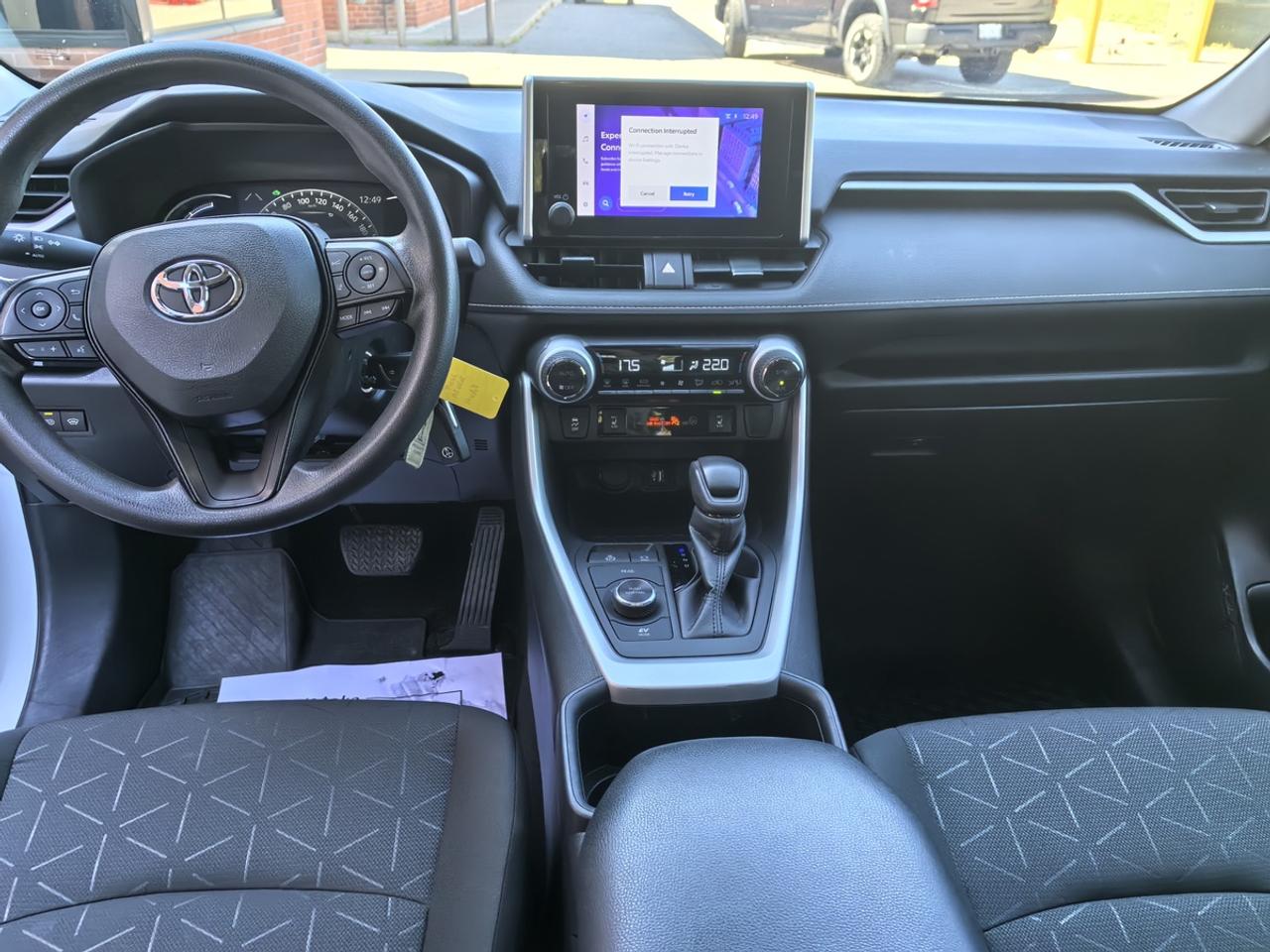 2024 Toyota RAV4 Hybrid LE Photo