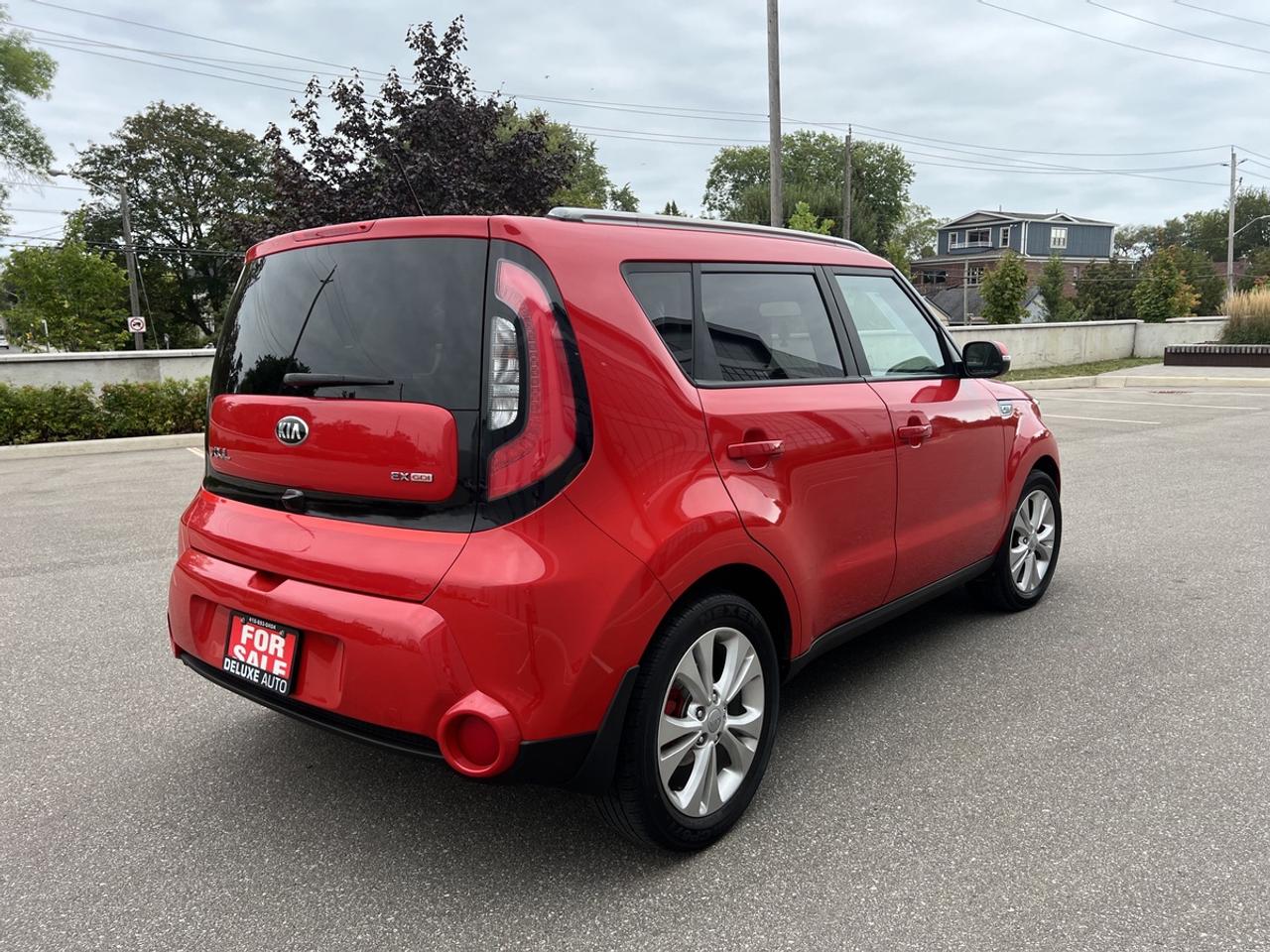 2016 Kia Soul + Photo