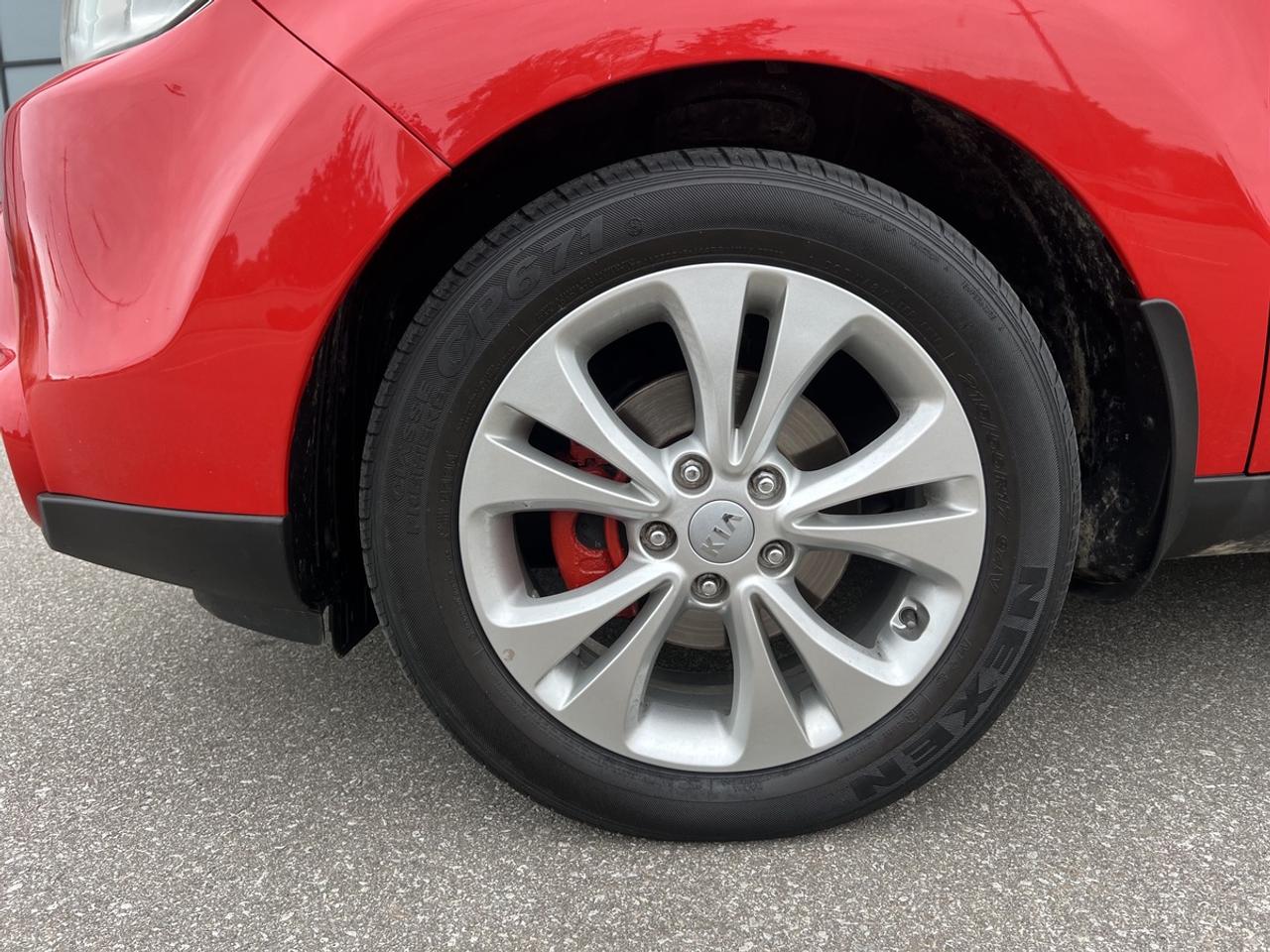 2016 Kia Soul + Photo