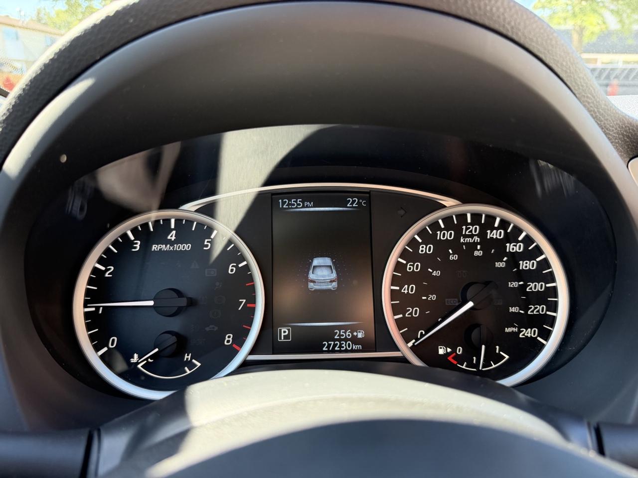 2016 Nissan Sentra SV Photo