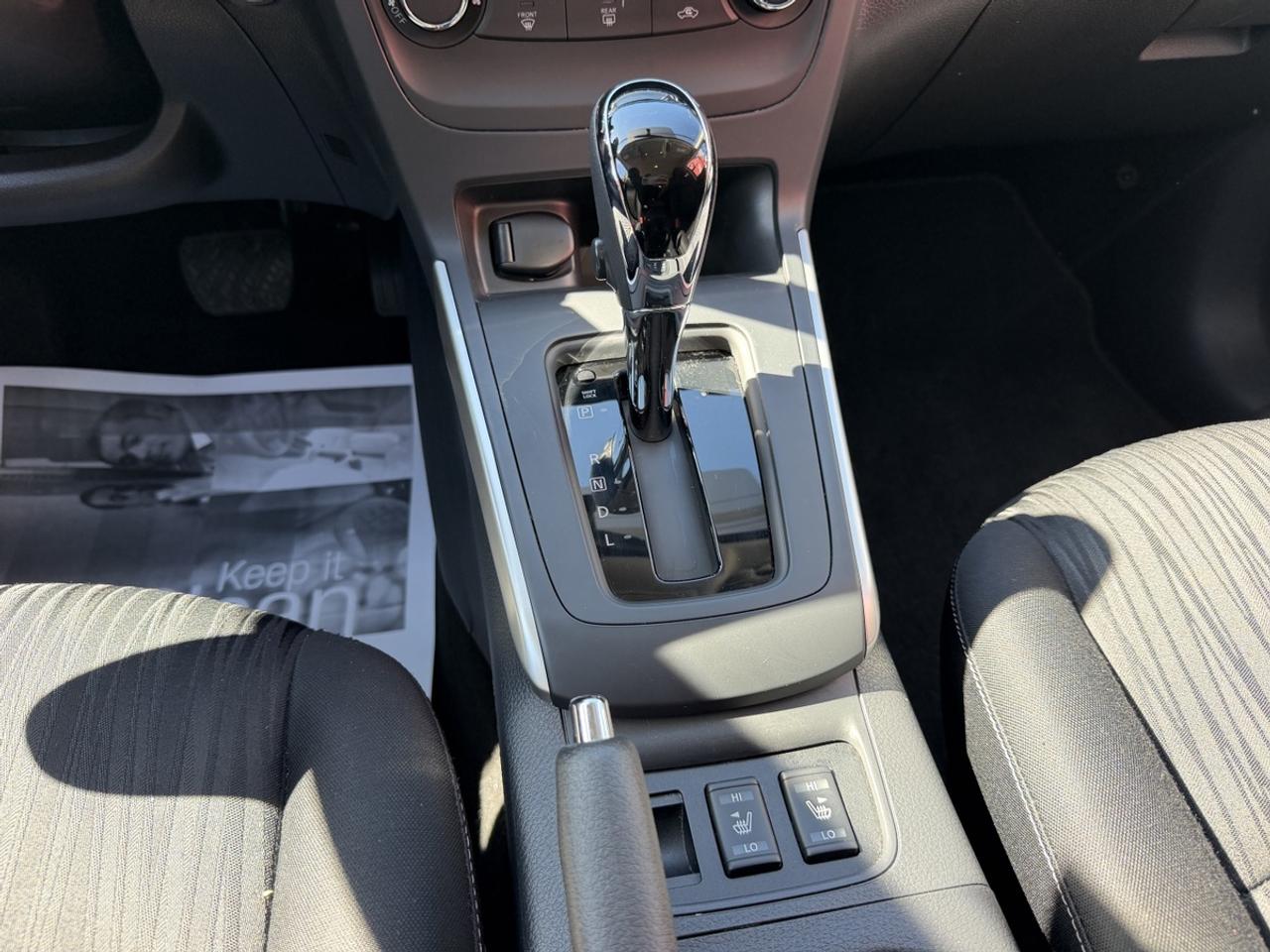 2016 Nissan Sentra SV Photo
