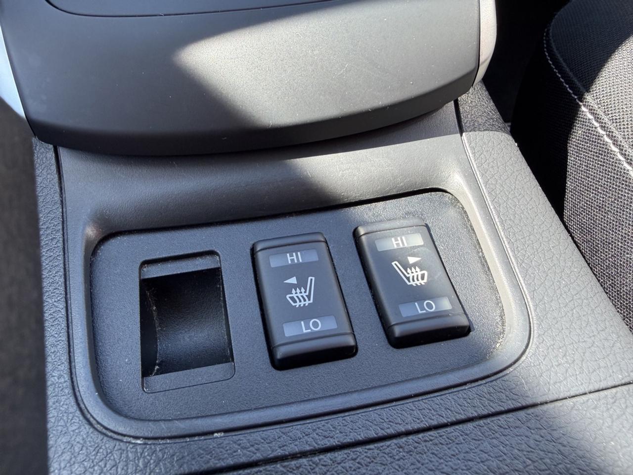 2016 Nissan Sentra SV Photo