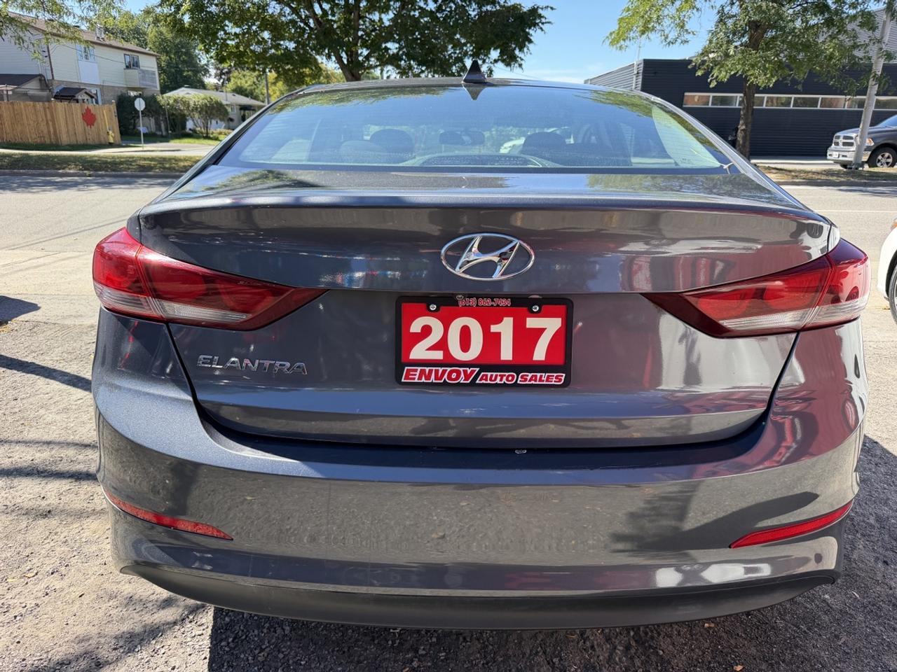 2017 Hyundai Elantra SE Photo
