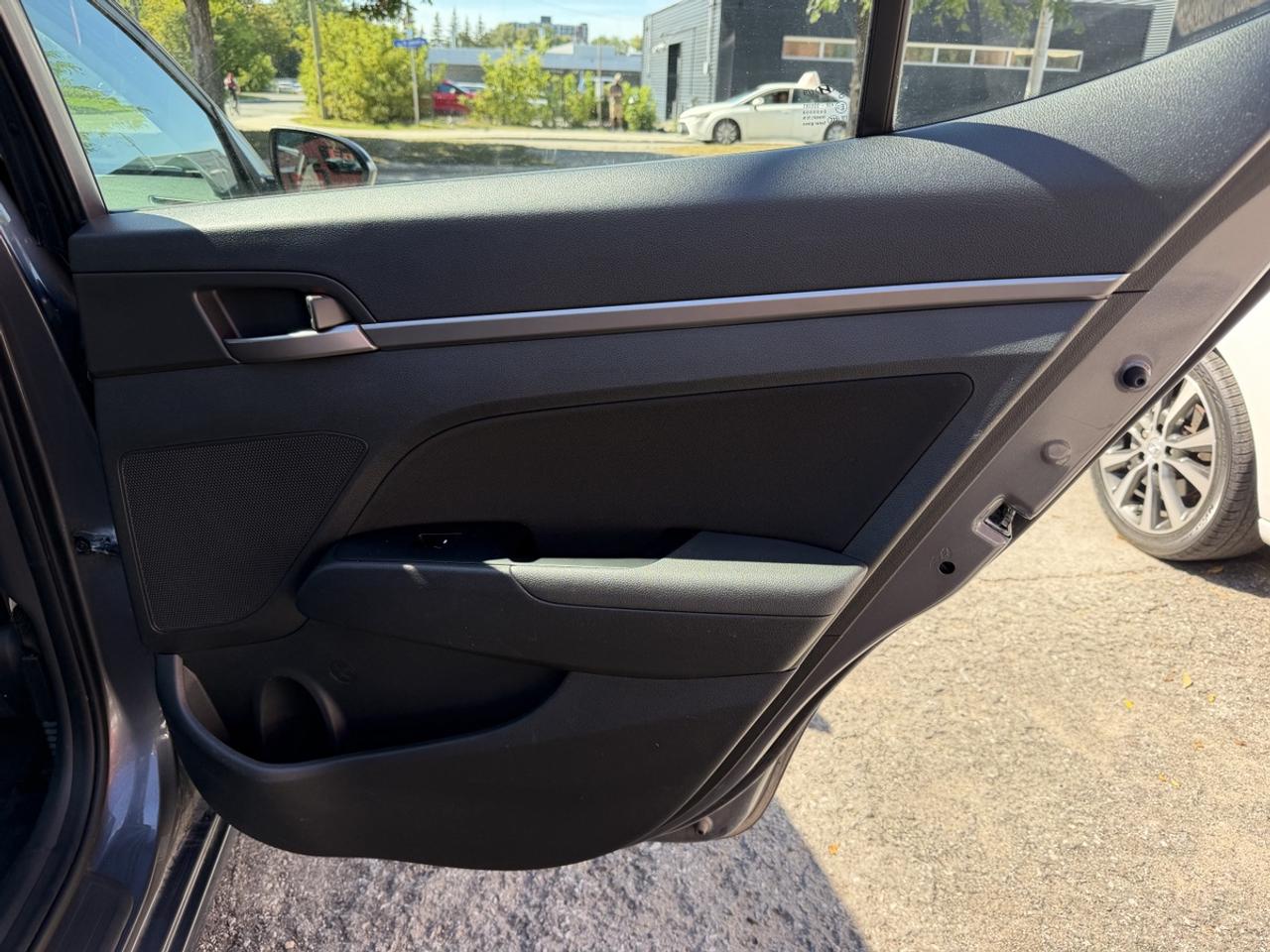 2017 Hyundai Elantra SE Photo