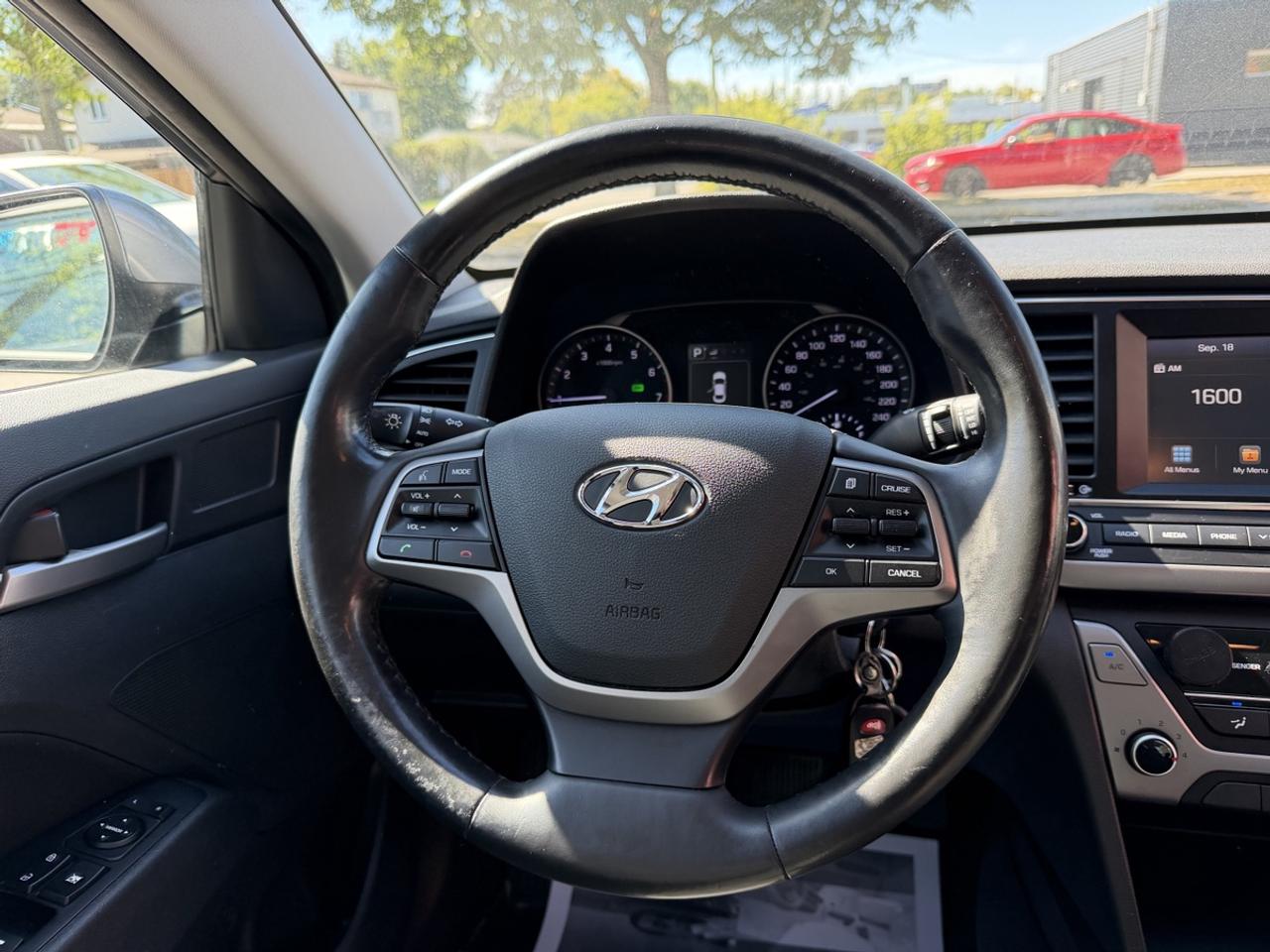 2017 Hyundai Elantra SE Photo