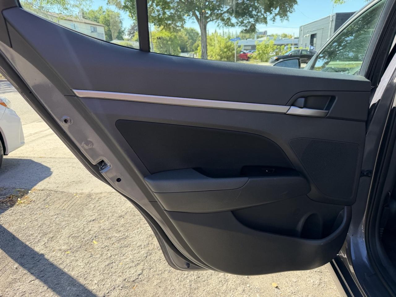 2017 Hyundai Elantra SE Photo