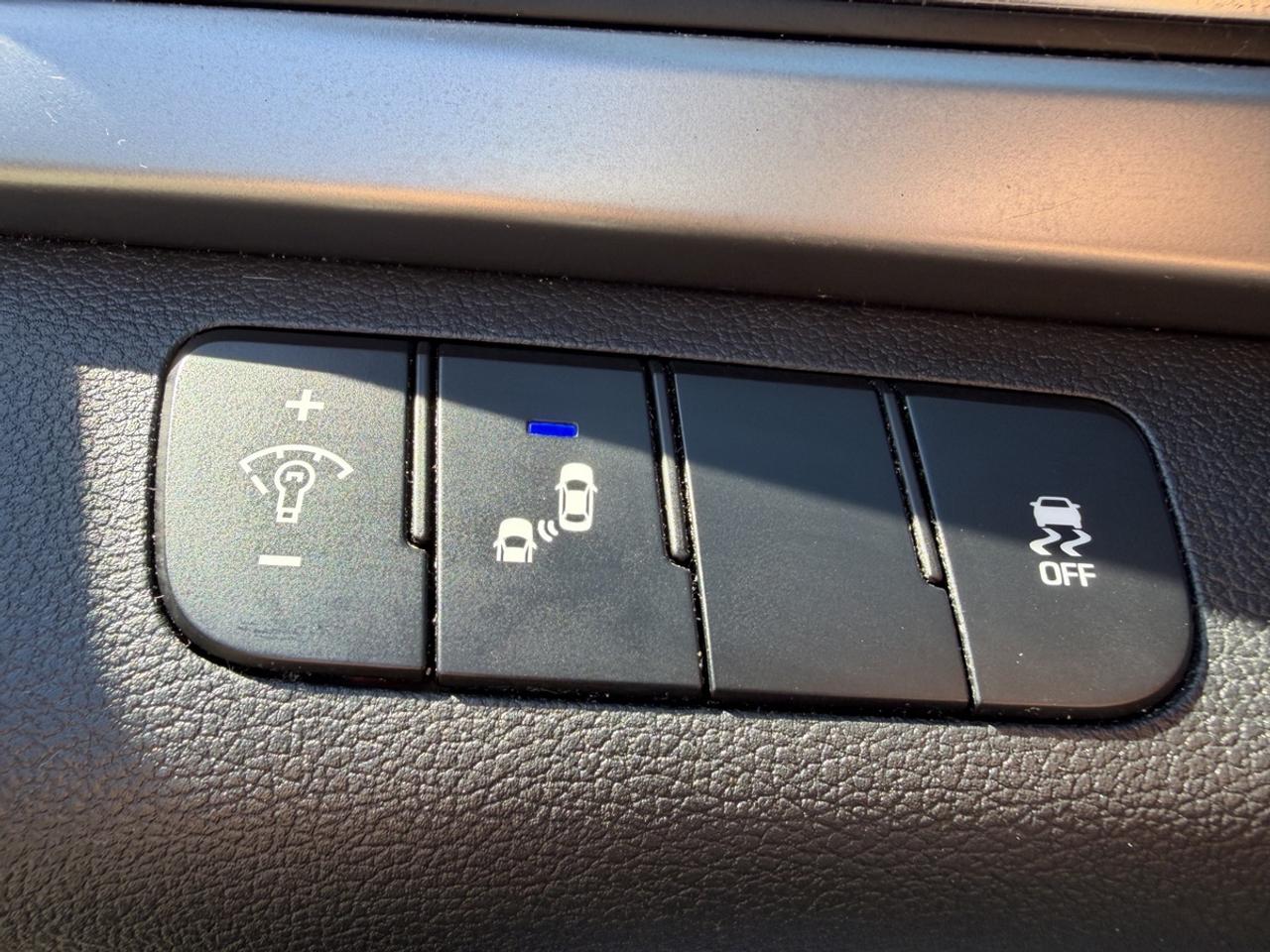 2017 Hyundai Elantra SE Photo