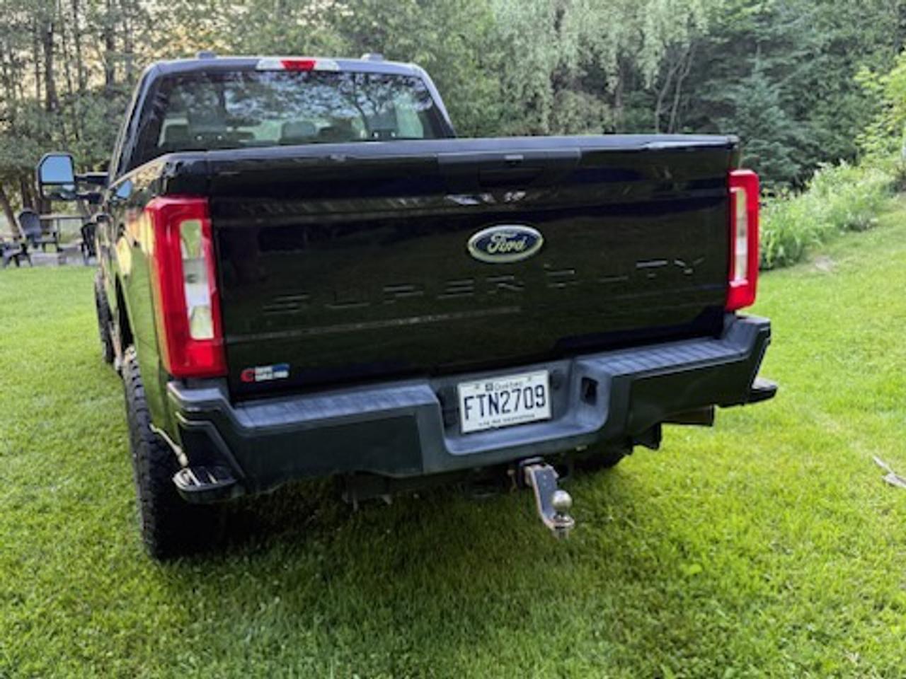 2025 Ford F-250 XL Photo