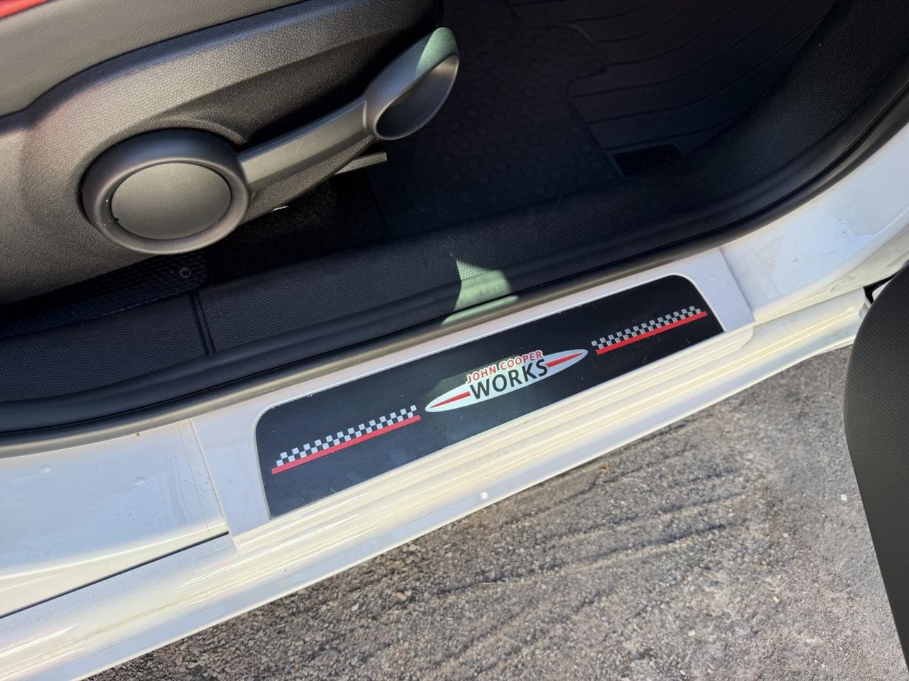 2014 MINI Countryman John Cooper Works ALL4 Photo