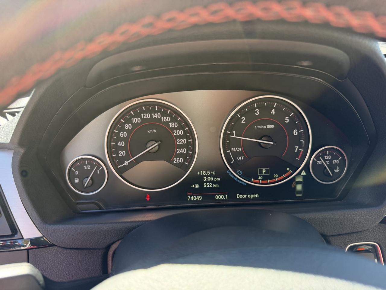 2014 BMW 3 Series 320i xDrive Sport Pkg Photo