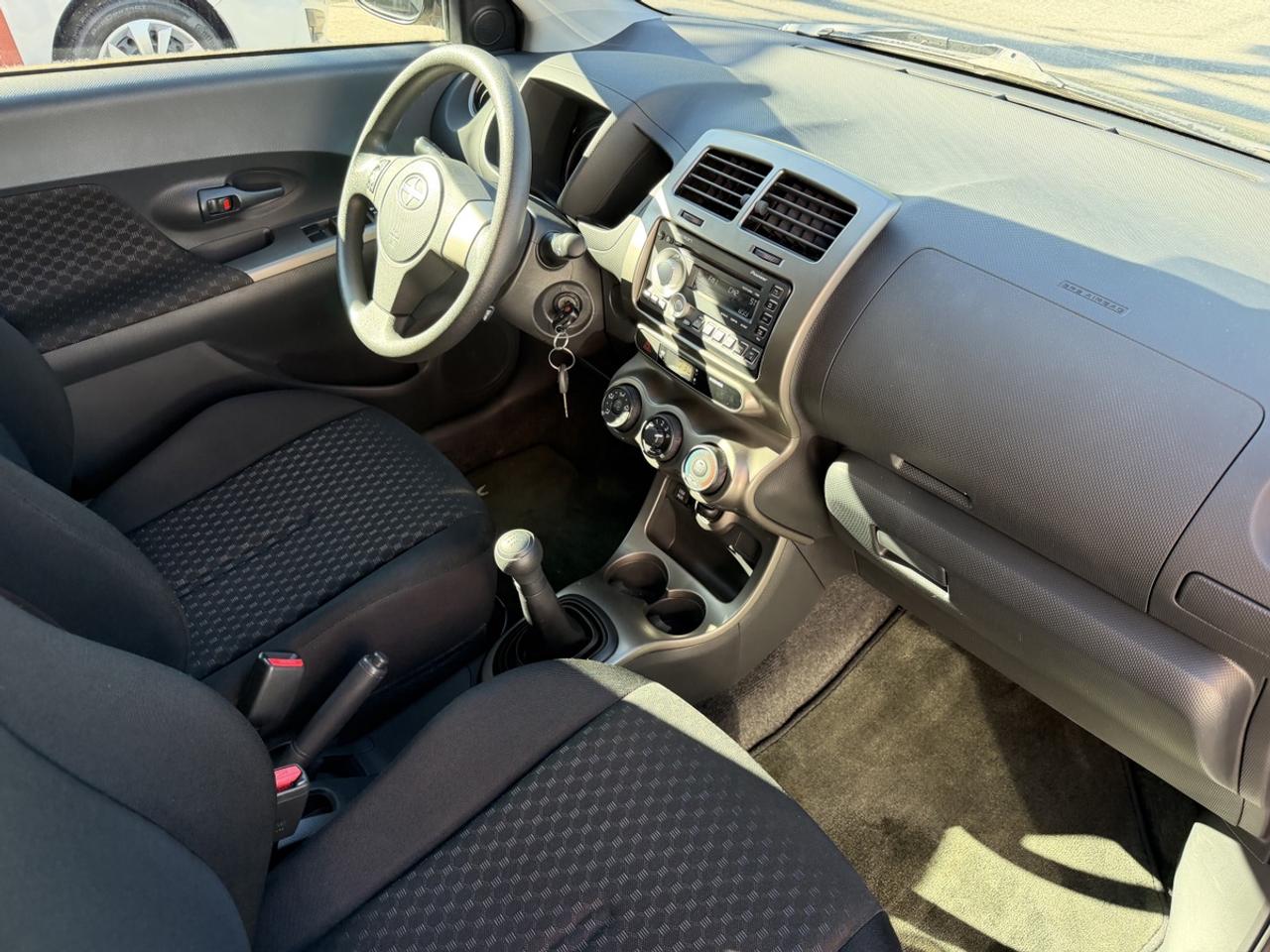 2011 Scion xD  Photo