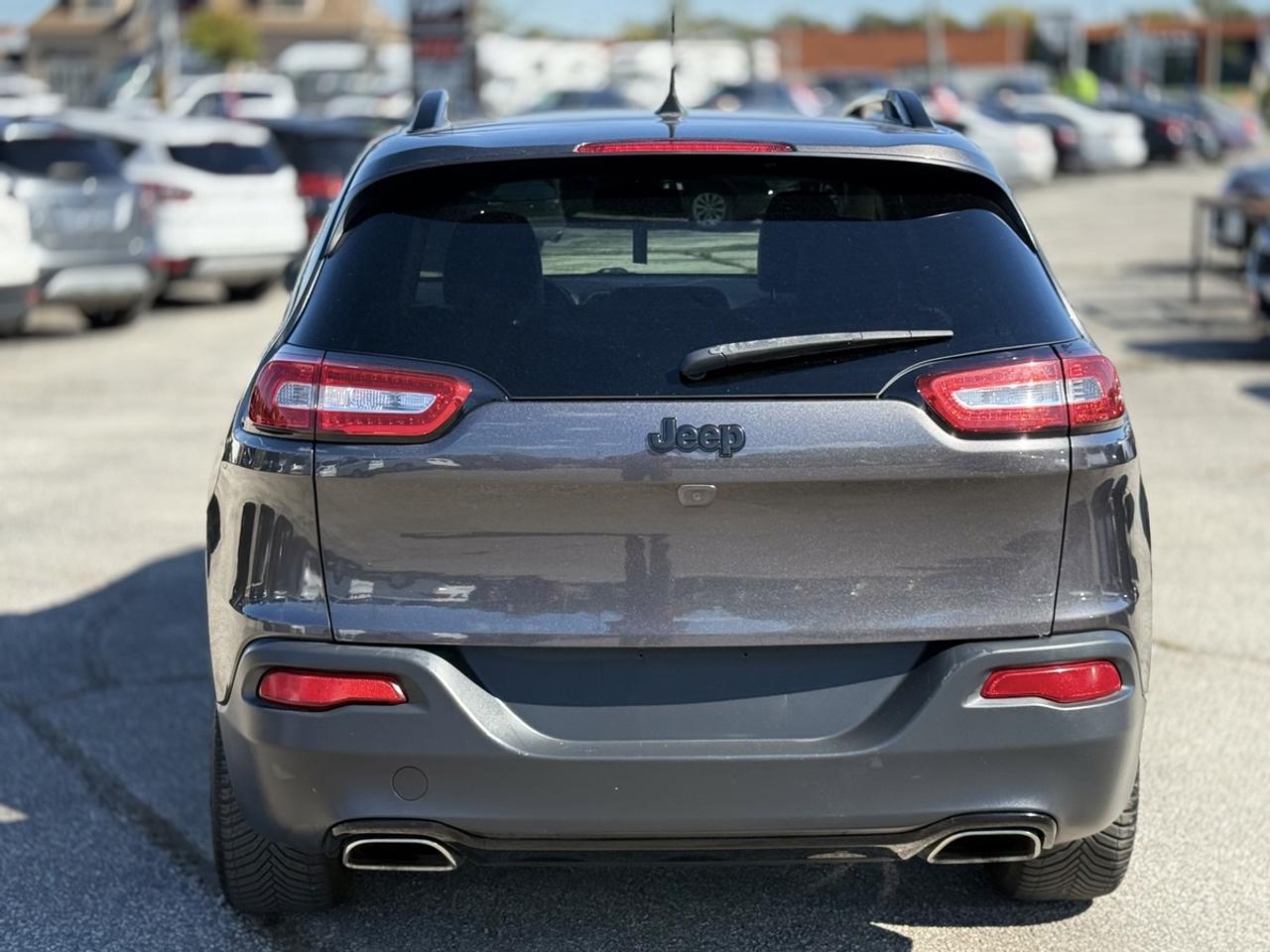 2018 Jeep Cherokee Limited Photo