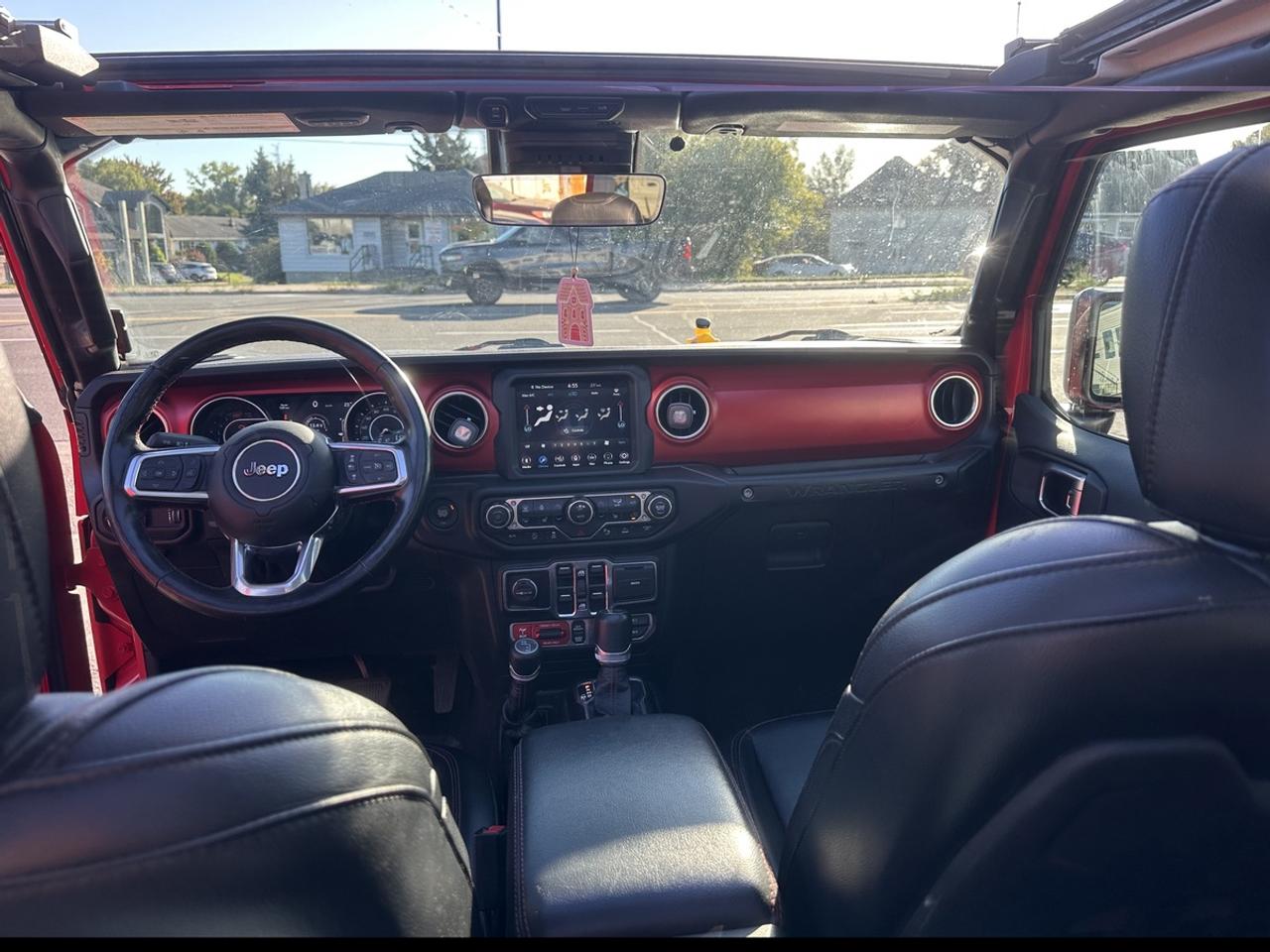 2023 Jeep Wrangler RUBICON Photo