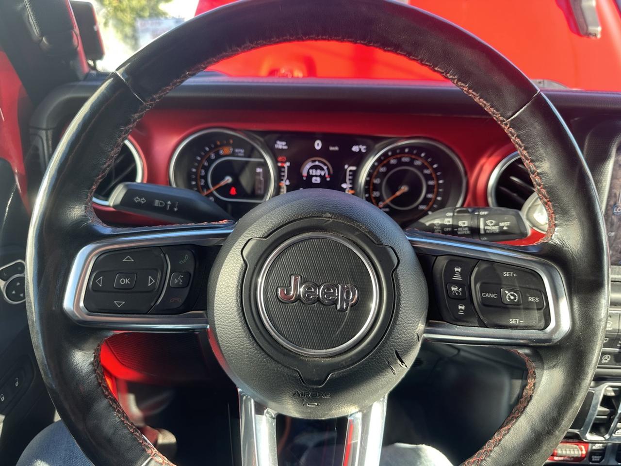 2023 Jeep Wrangler RUBICON Photo