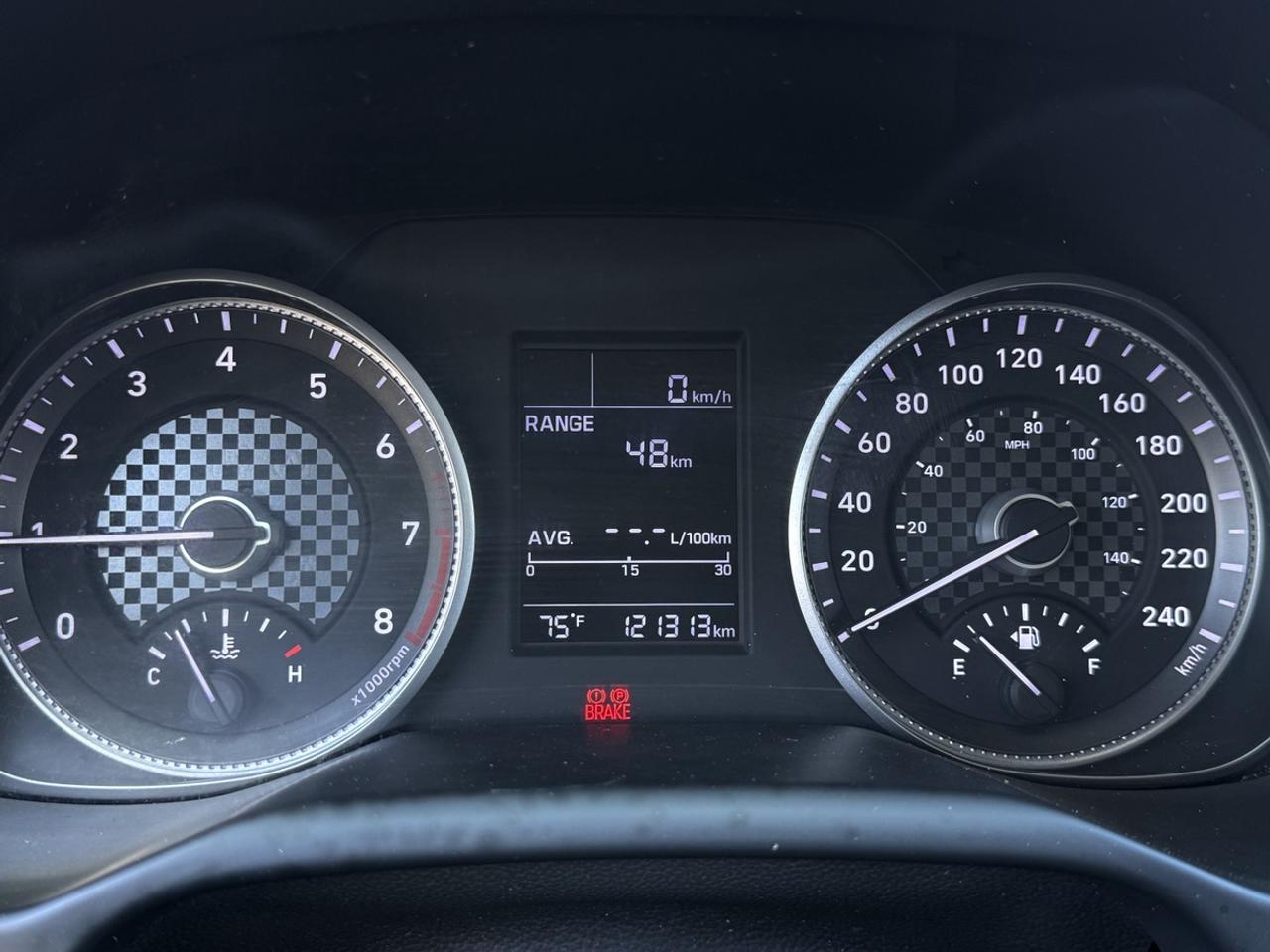 2020 Hyundai Elantra SE Photo