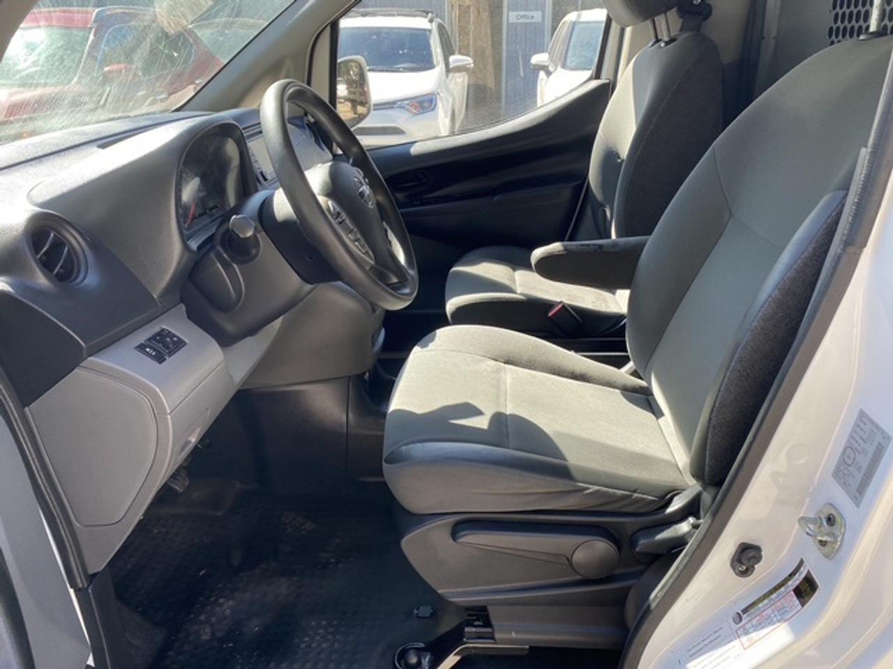 2018 Nissan NV200 COMPACT CARGO S I4 Photo