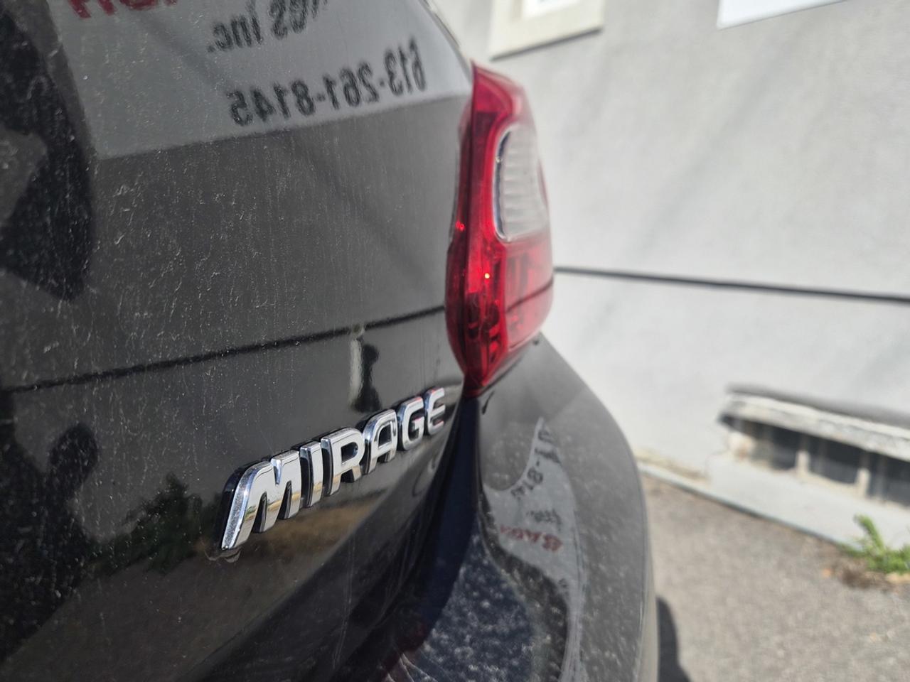 2017 Mitsubishi Mirage ES Photo