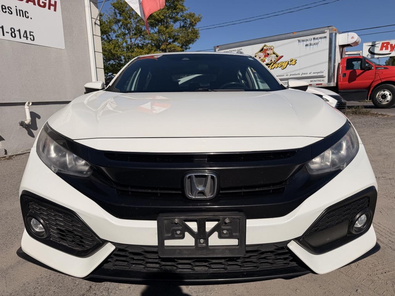 2017 Honda Civic Sport w/ Honda Sensing Photo1