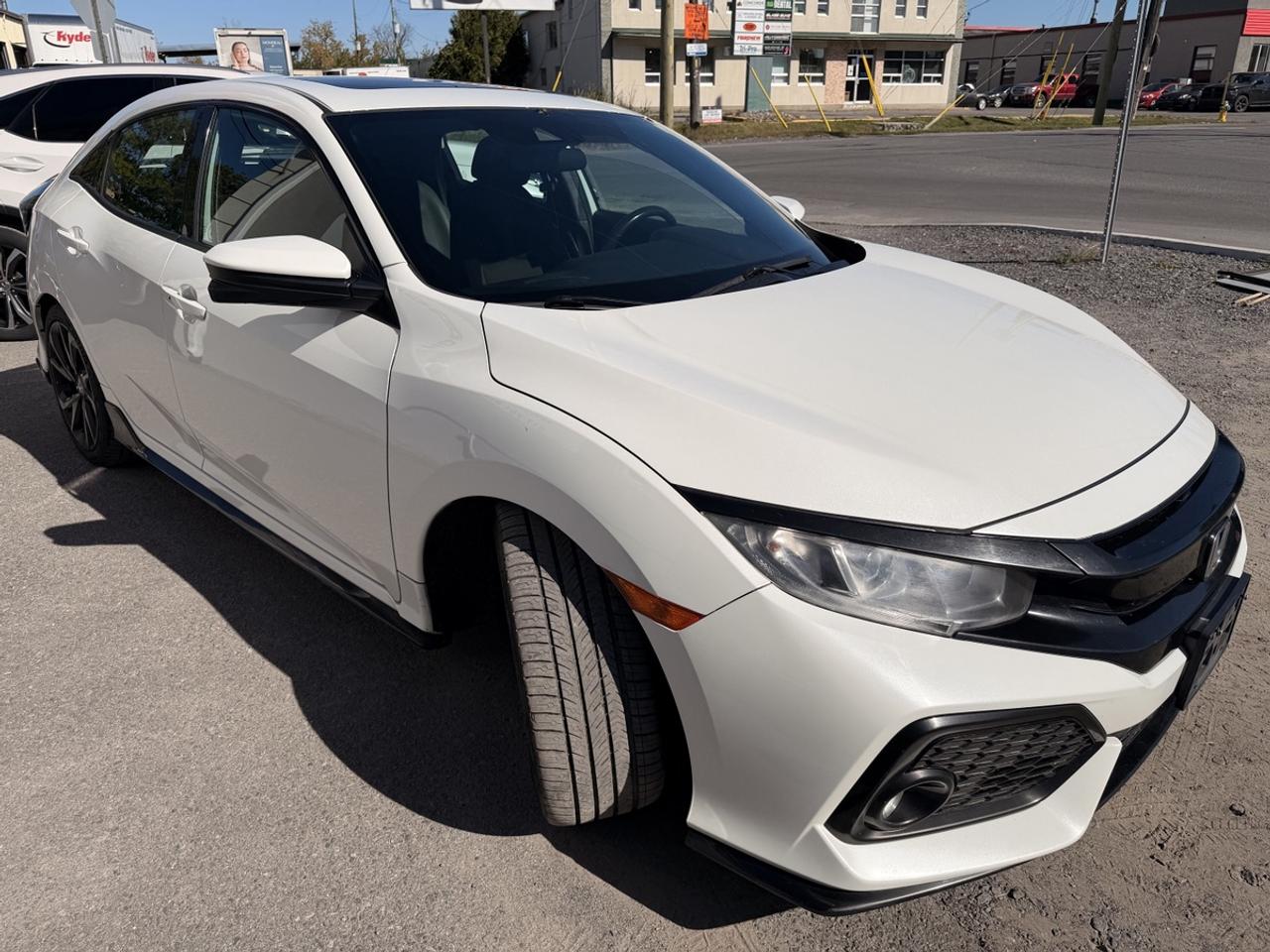 2017 Honda Civic Sport w/ Honda Sensing Photo2
