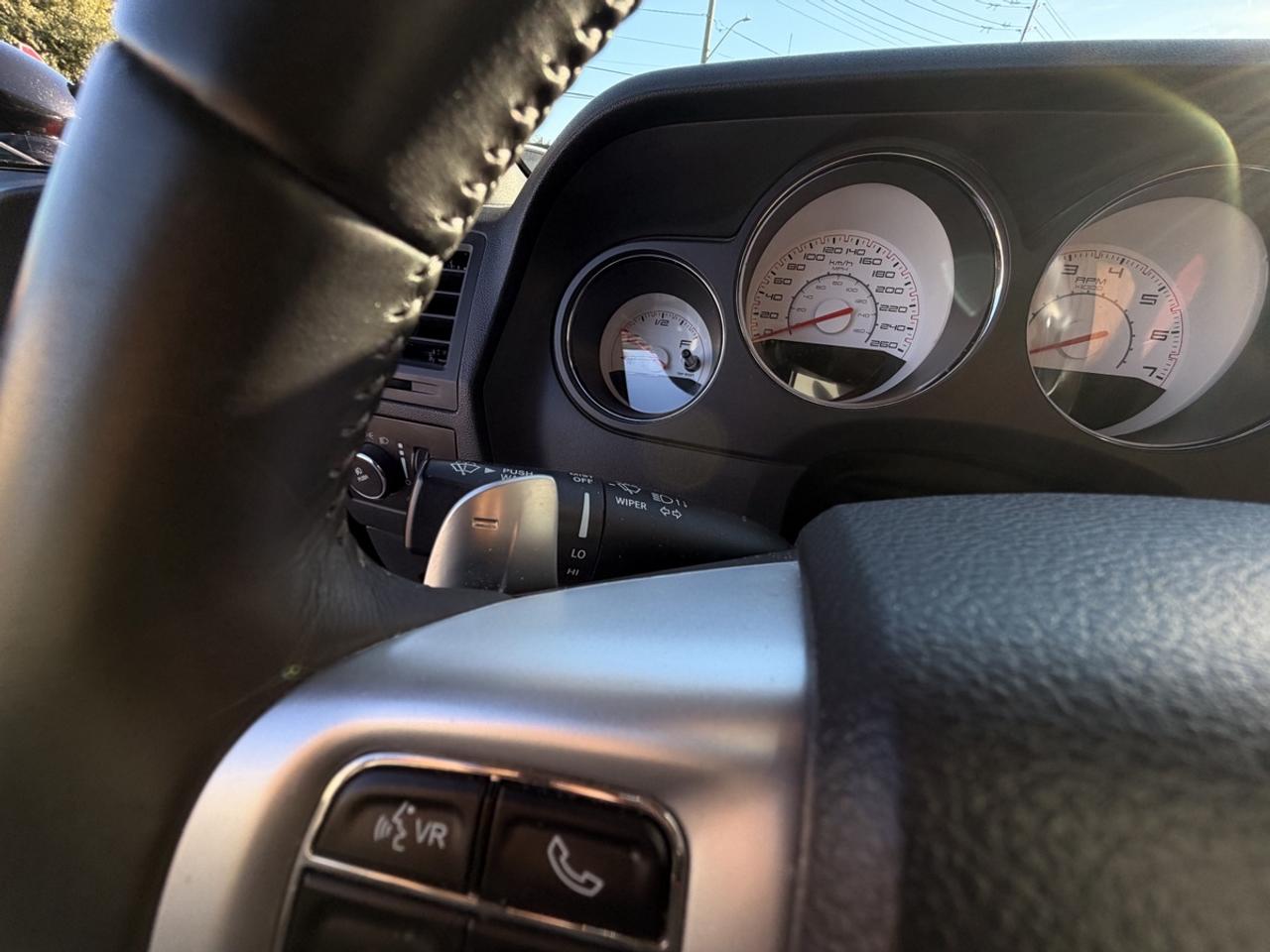2013 Dodge Challenger R/T Classic Photo