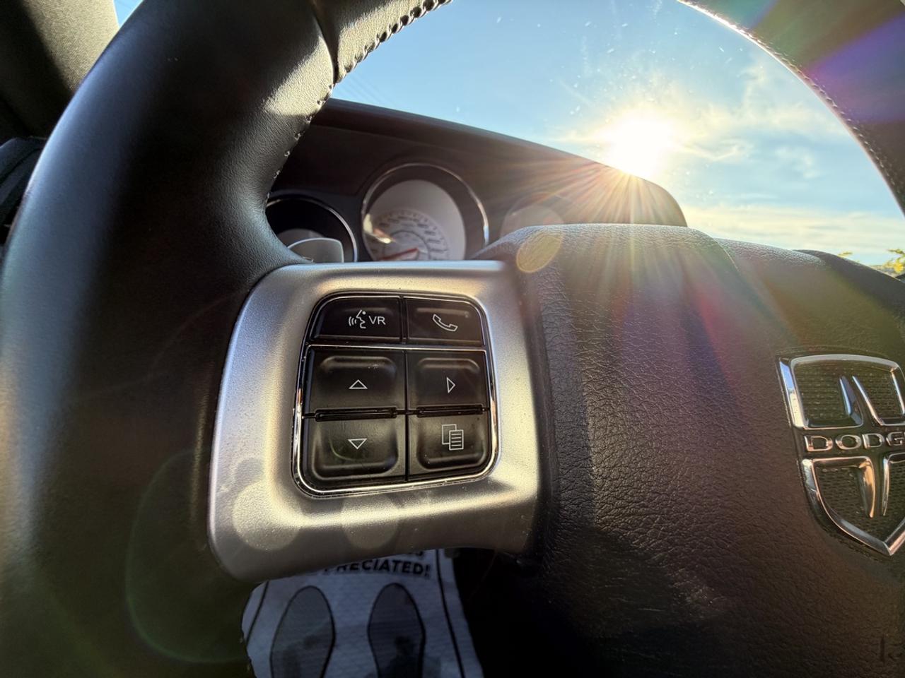 2013 Dodge Challenger R/T Classic Photo