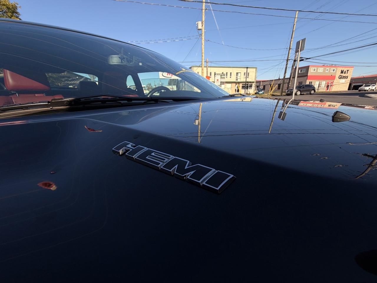 2013 Dodge Challenger R/T Classic Photo