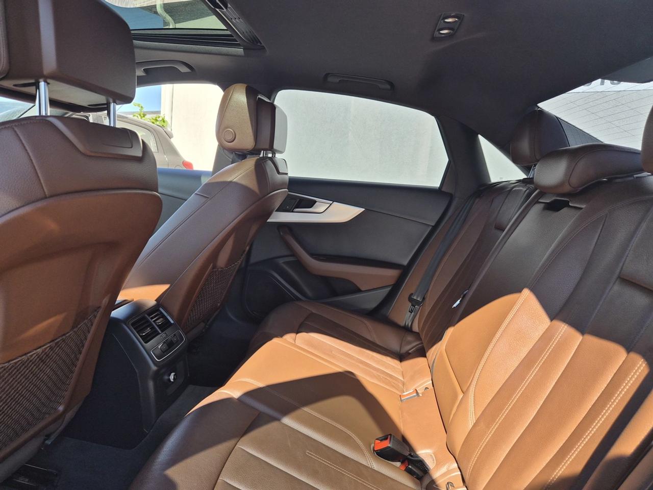 2017 Audi A4 Progressiv Photo