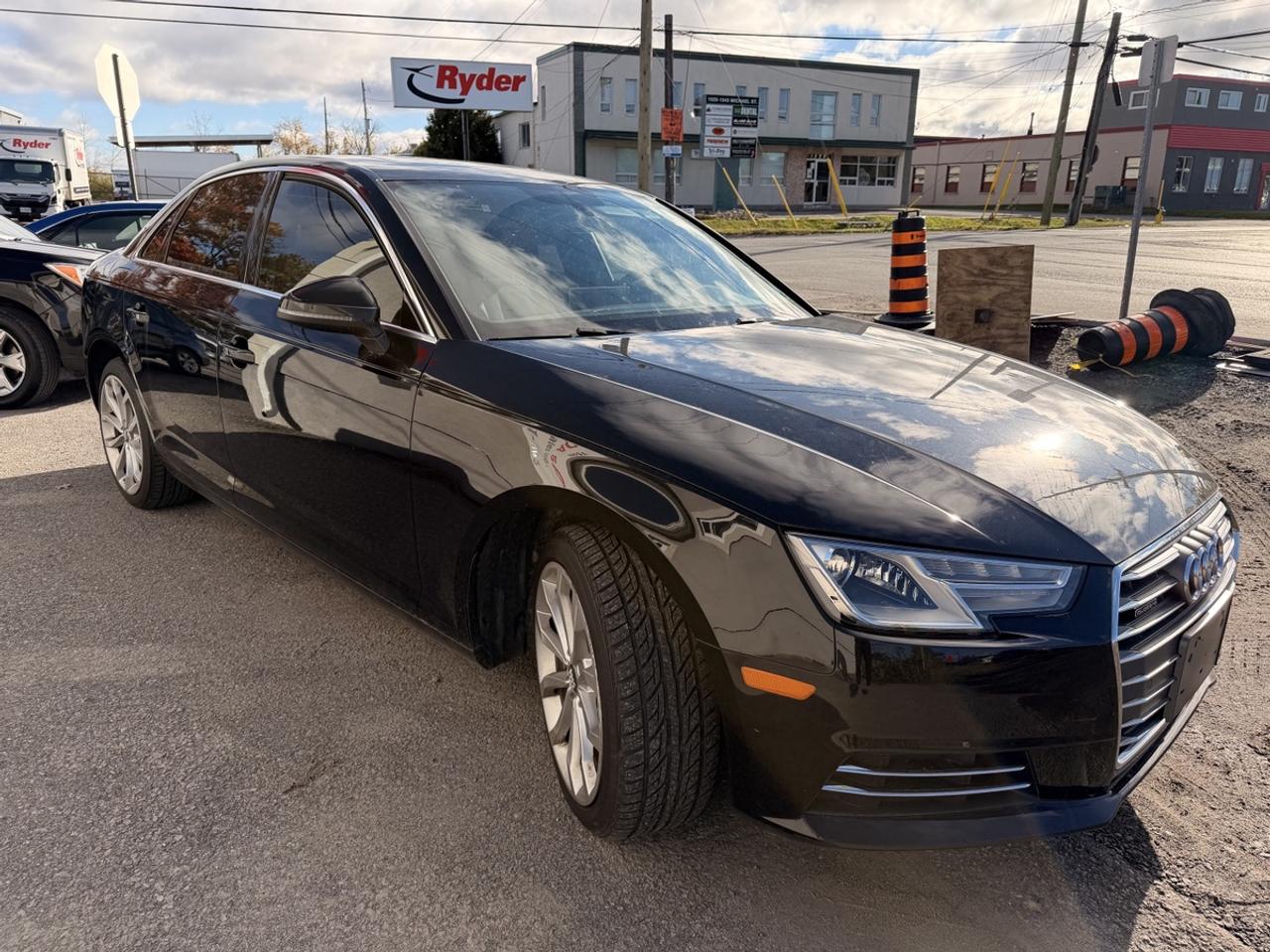 2017 Audi A4 Progressiv Photo