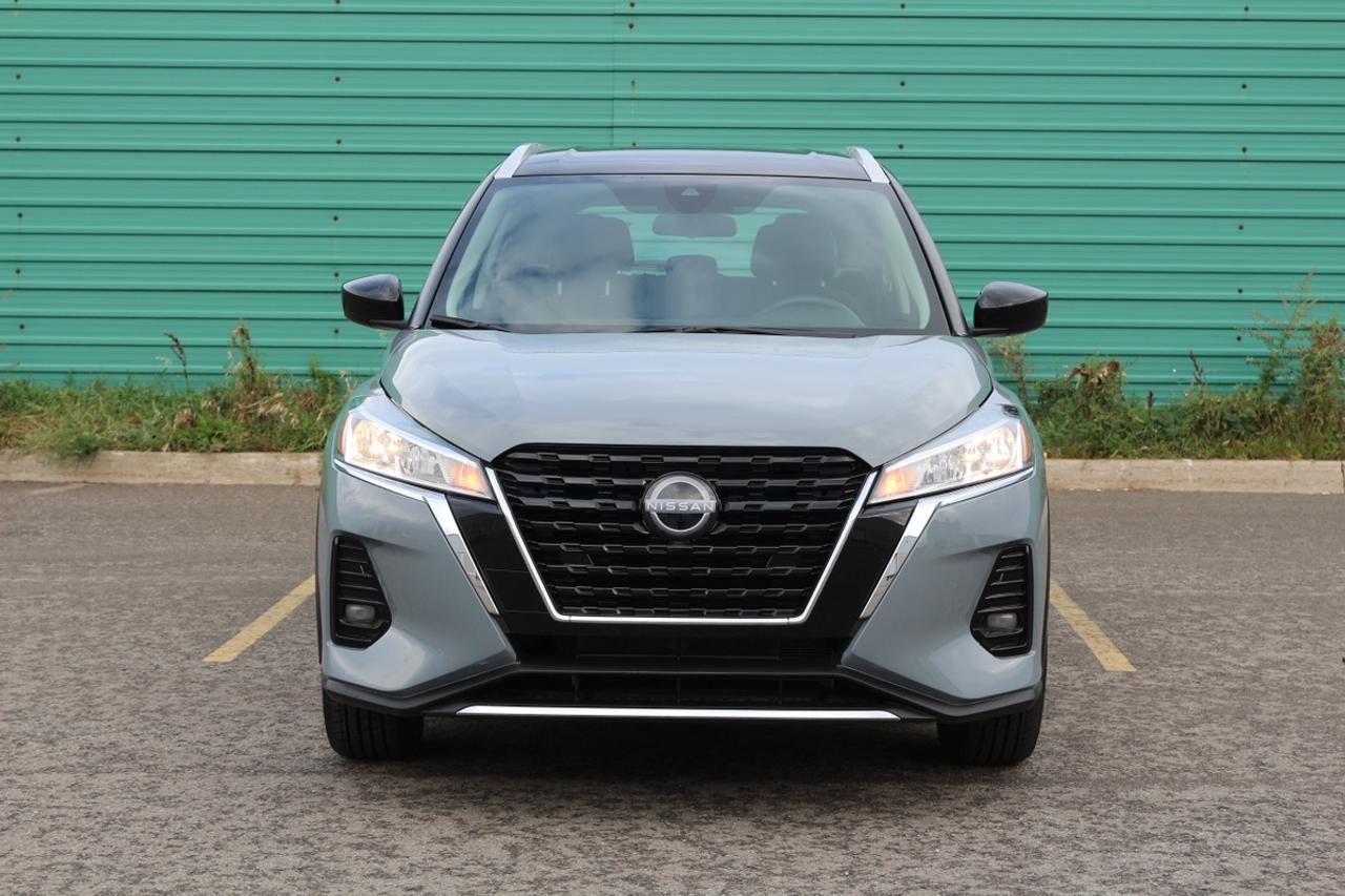 2024 Nissan Kicks SV Photo1