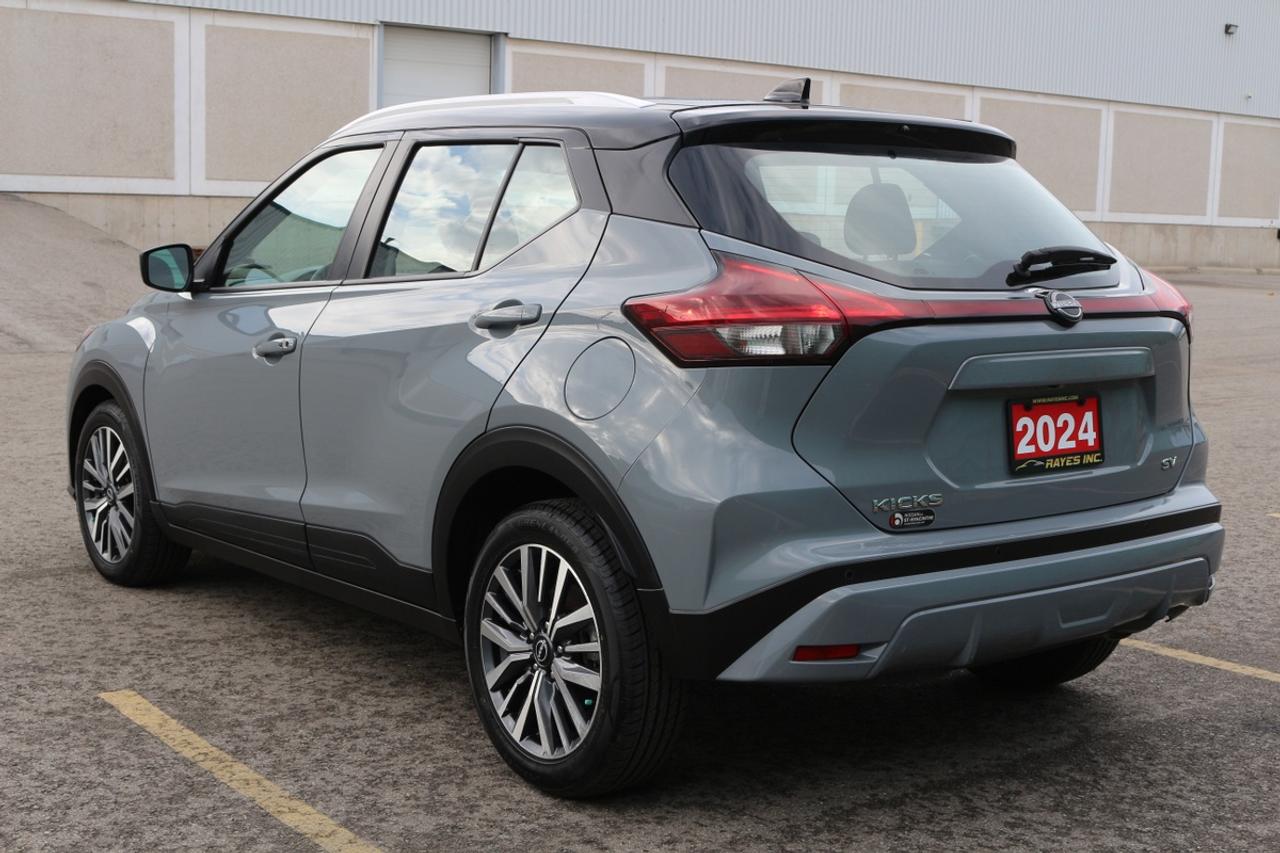 2024 Nissan Kicks SV Photo4