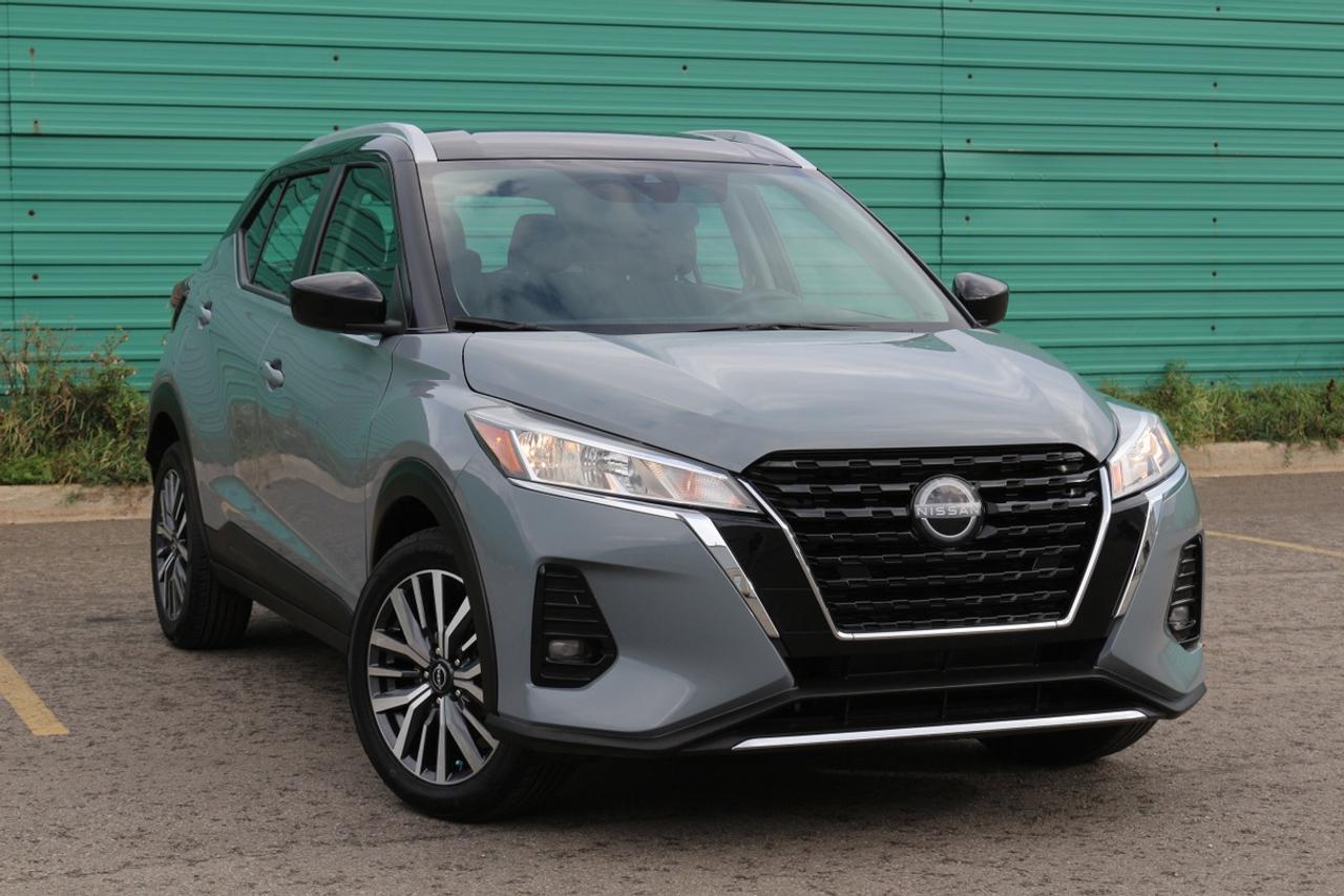 2024 Nissan Kicks SV Photo