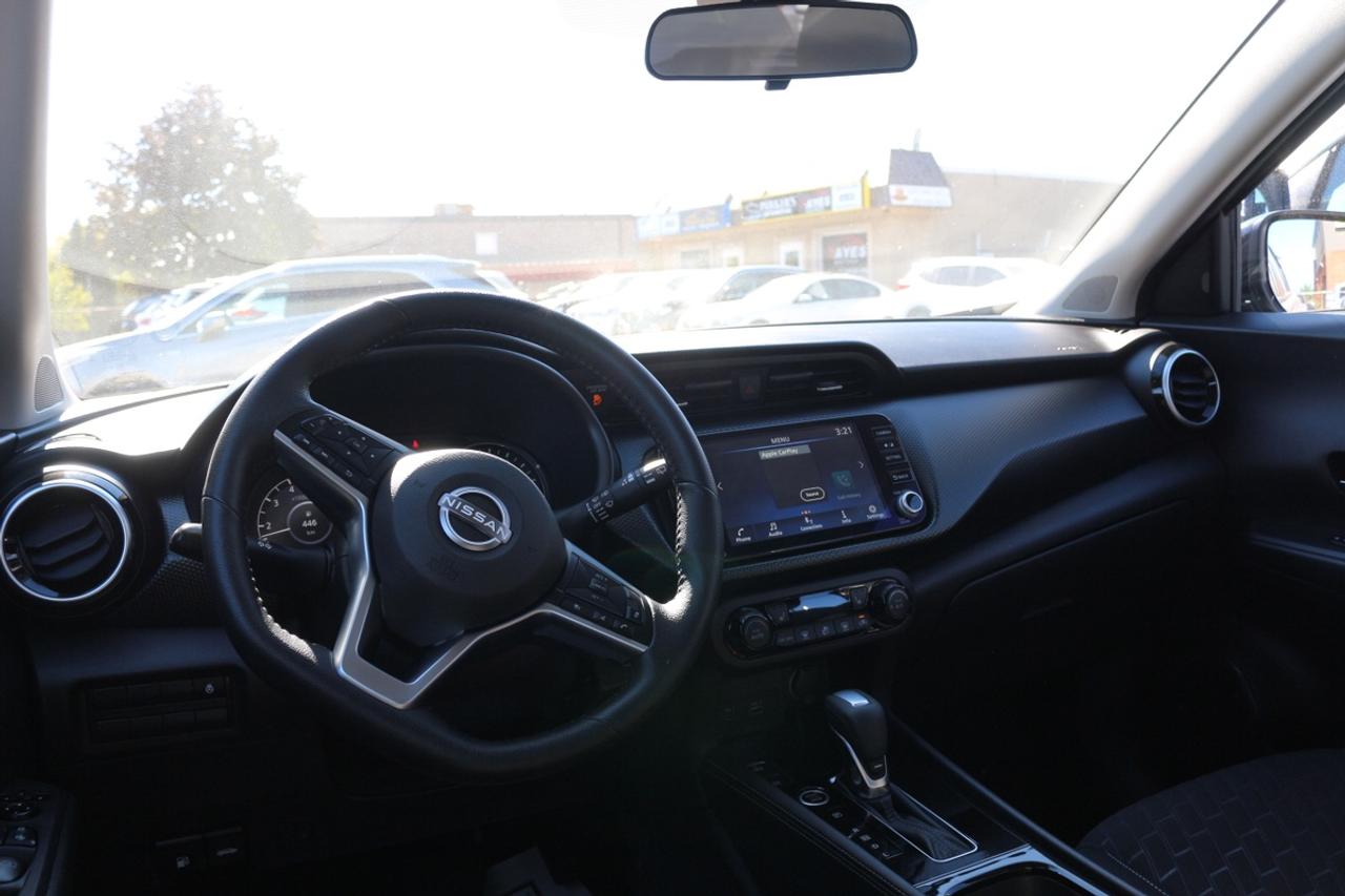 2024 Nissan Kicks SV Photo