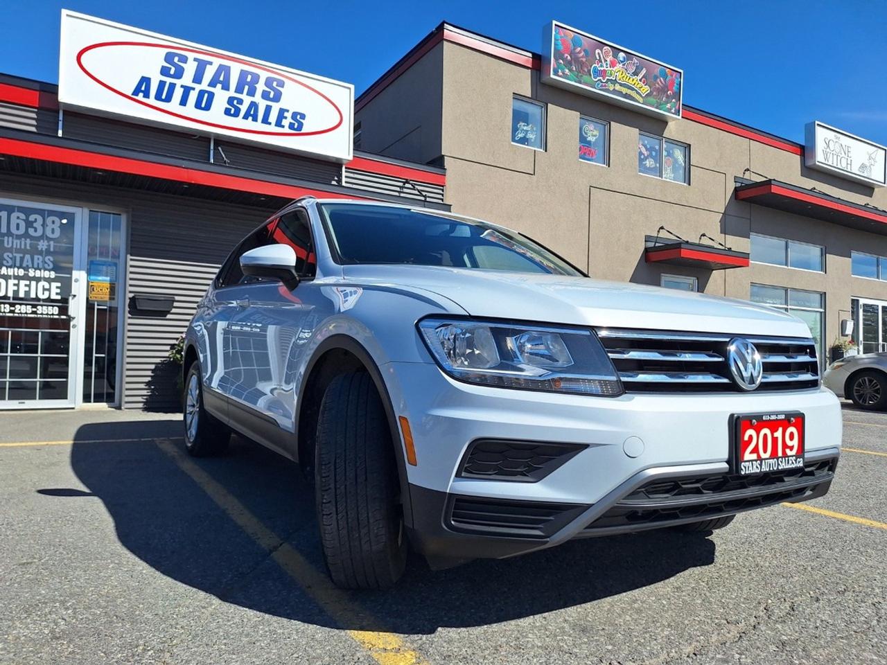 2019 Volkswagen Tiguan Trendline 4Motion Photo2