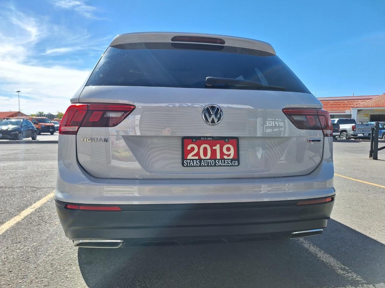 2019 Volkswagen Tiguan Trendline 4Motion Photo