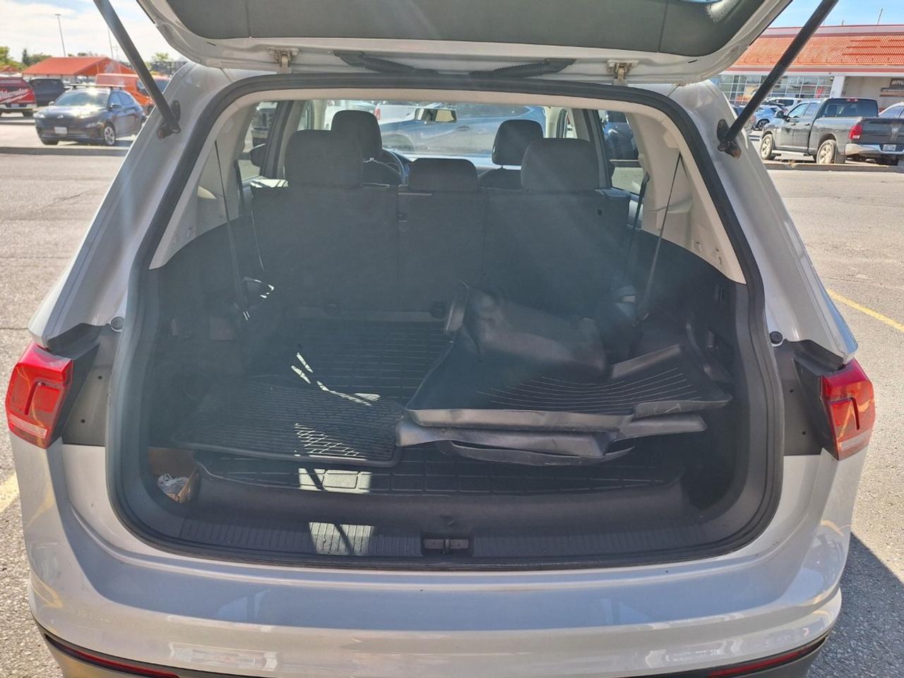 2019 Volkswagen Tiguan Trendline 4Motion Photo