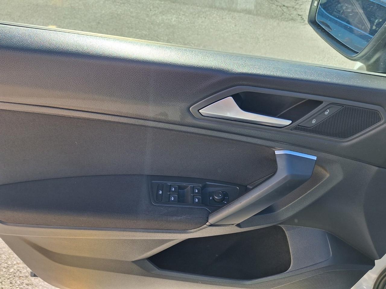 2019 Volkswagen Tiguan Trendline 4Motion Photo