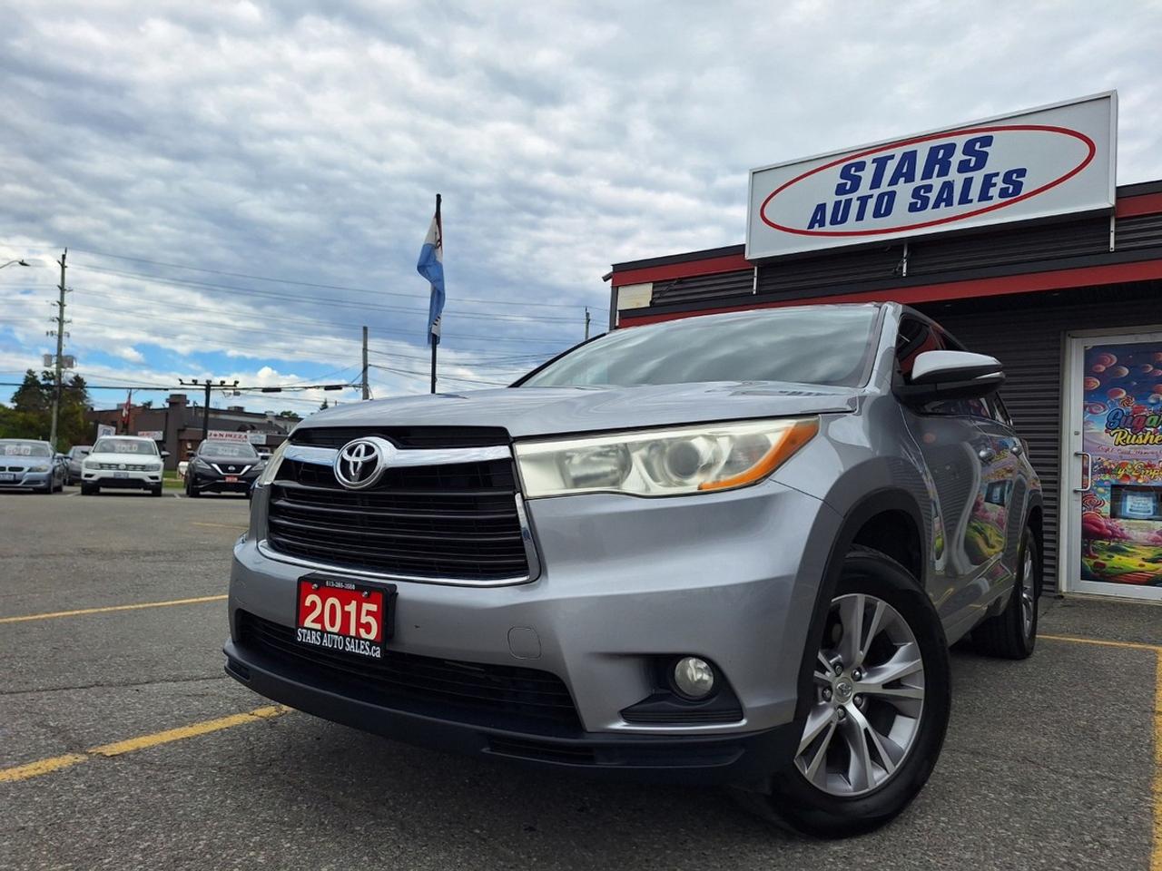2015 Toyota Highlander AWD 4dr LE Photo