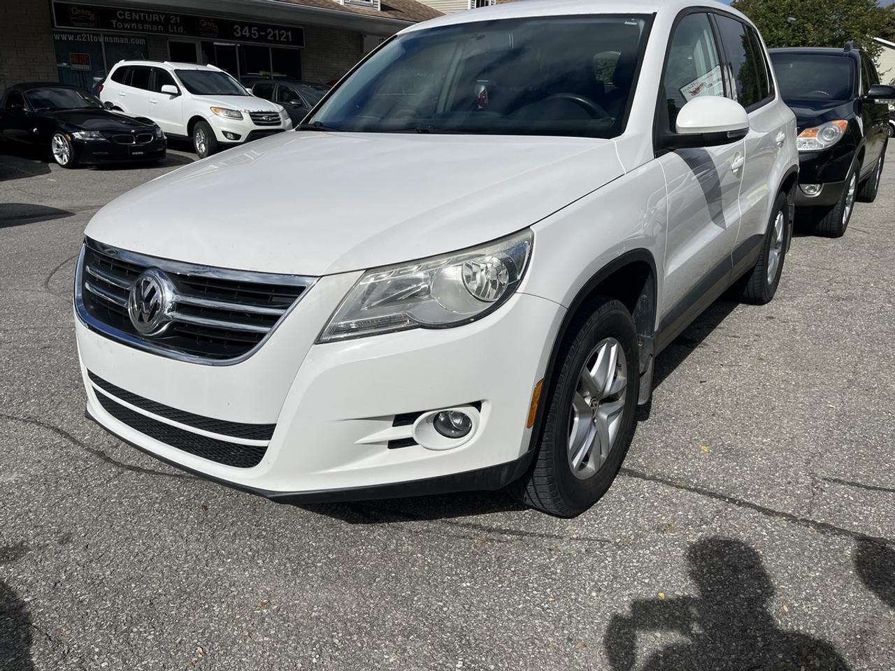 2010 Volkswagen Tiguan Wolfsburg Edition Photo2