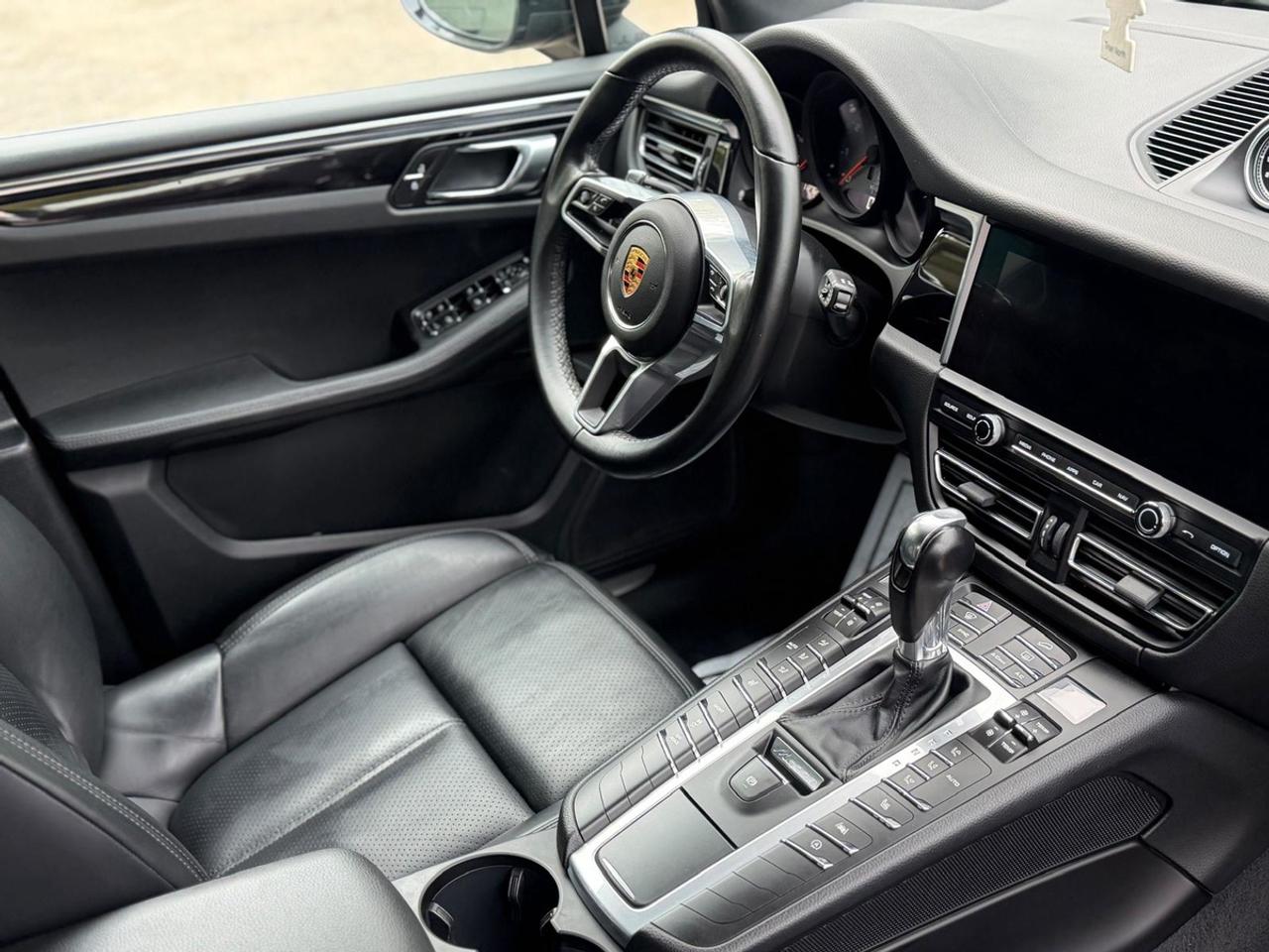 2021 Porsche Macan S|PDLS+|CCF Photo